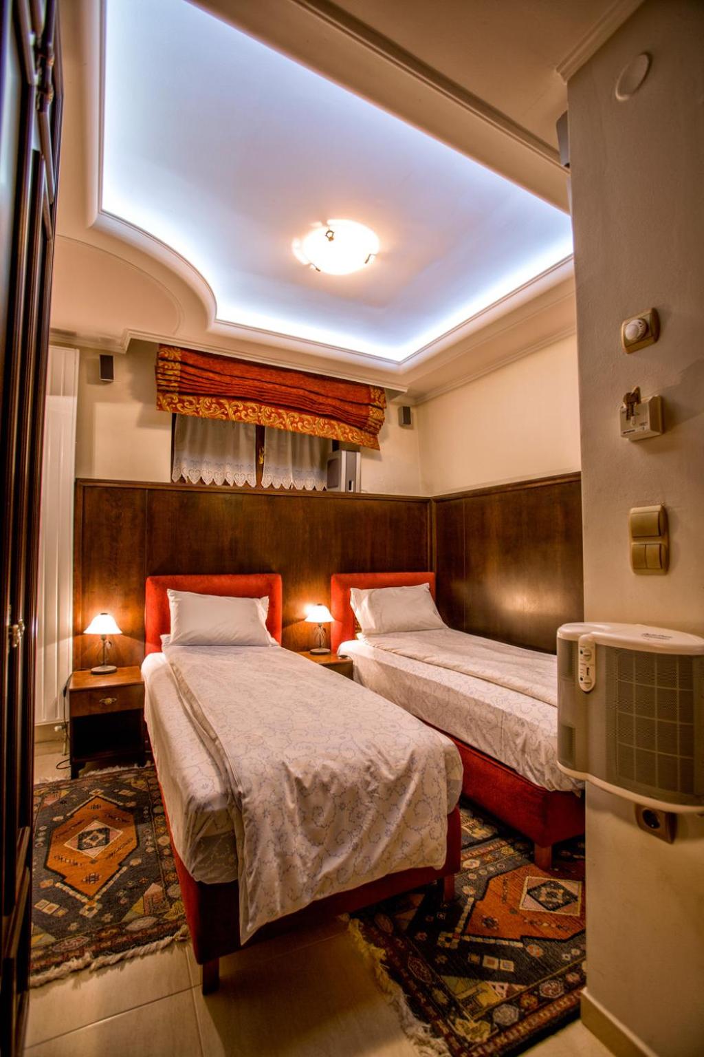 Quadruple Room with Steam Bath - Photo 3