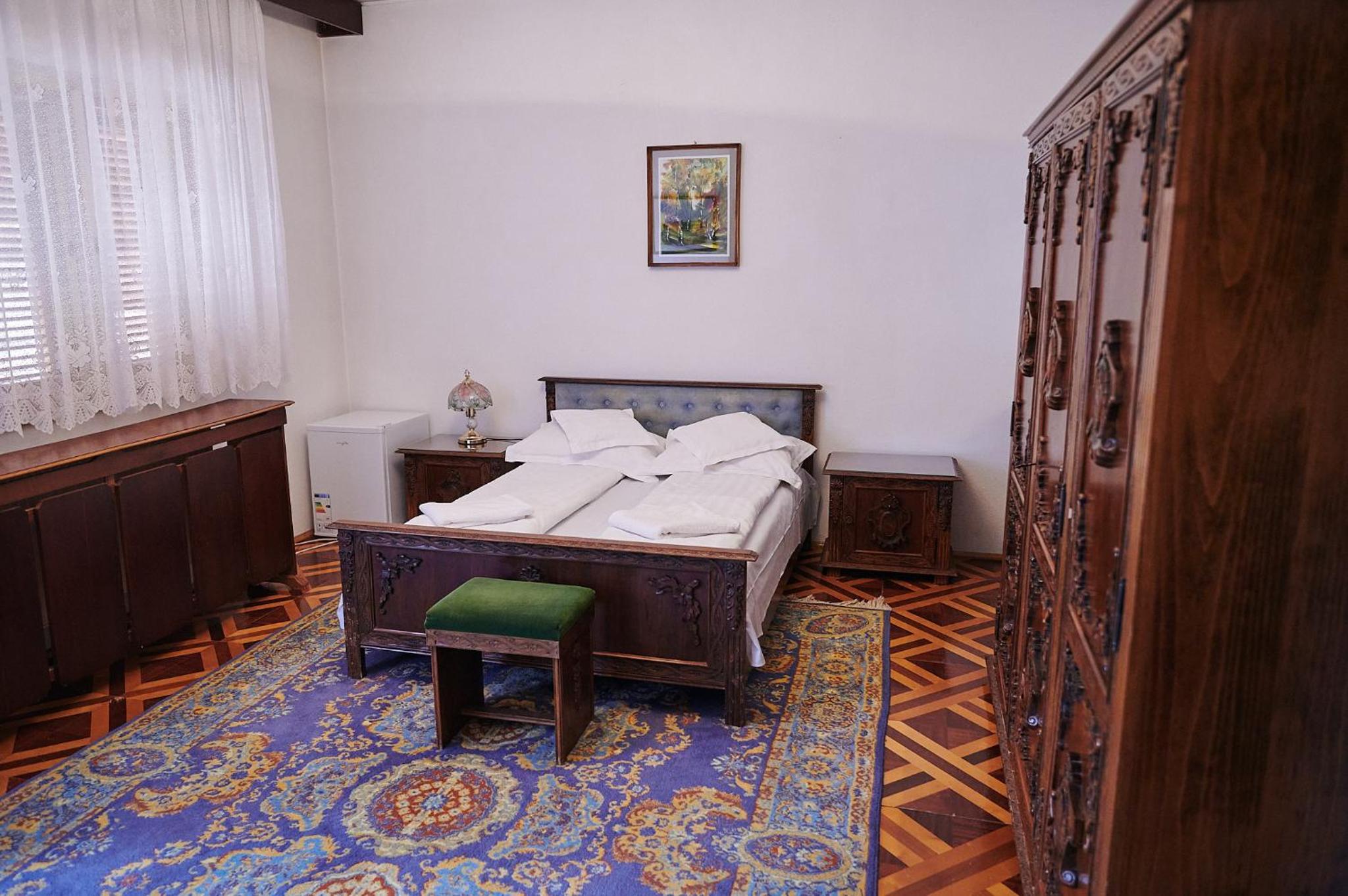 Deluxe Double Room with Balcony - Photo 2