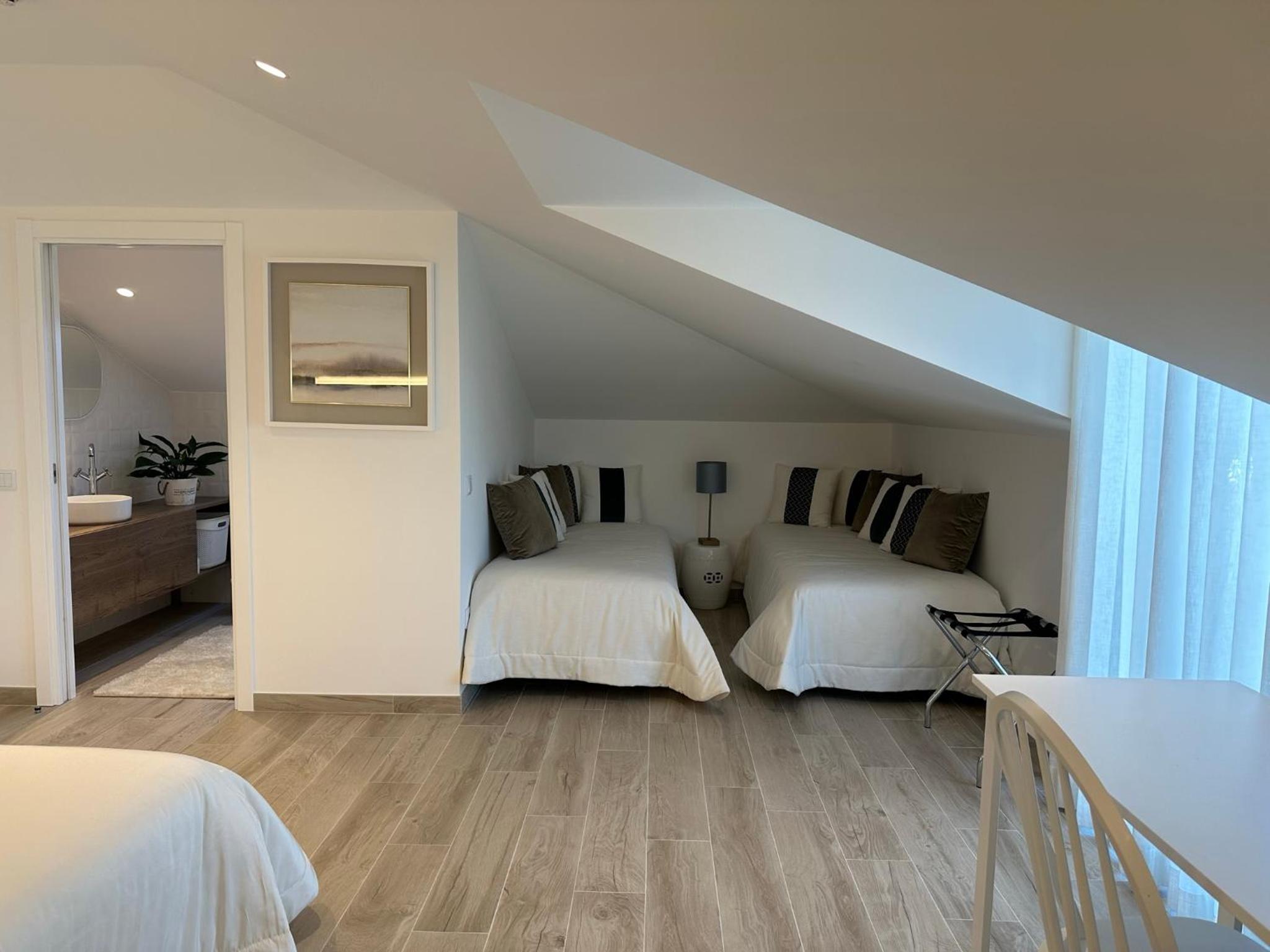 Three-Bedroom Villa photo 3