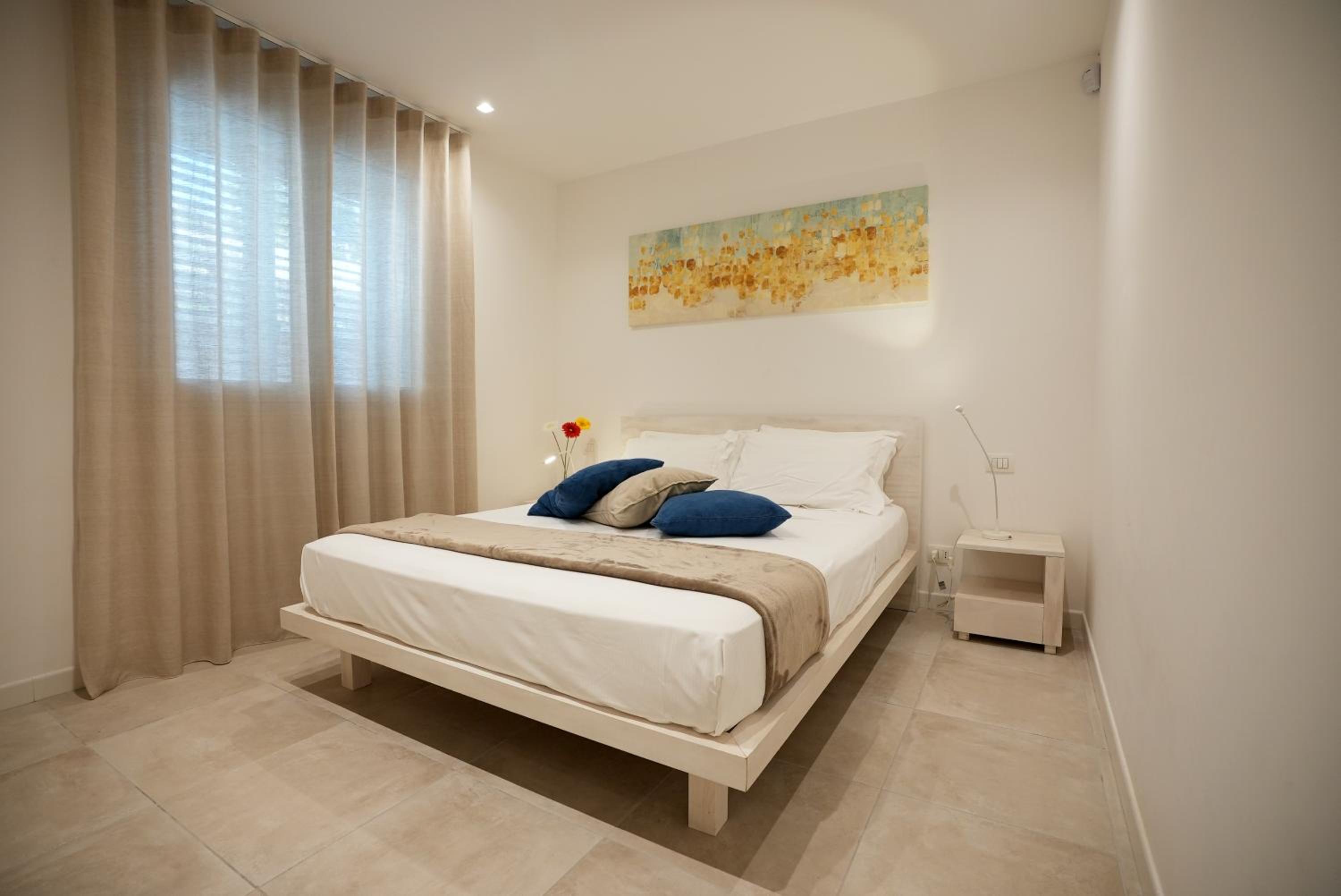Apartment - Ground Floor photo 1
