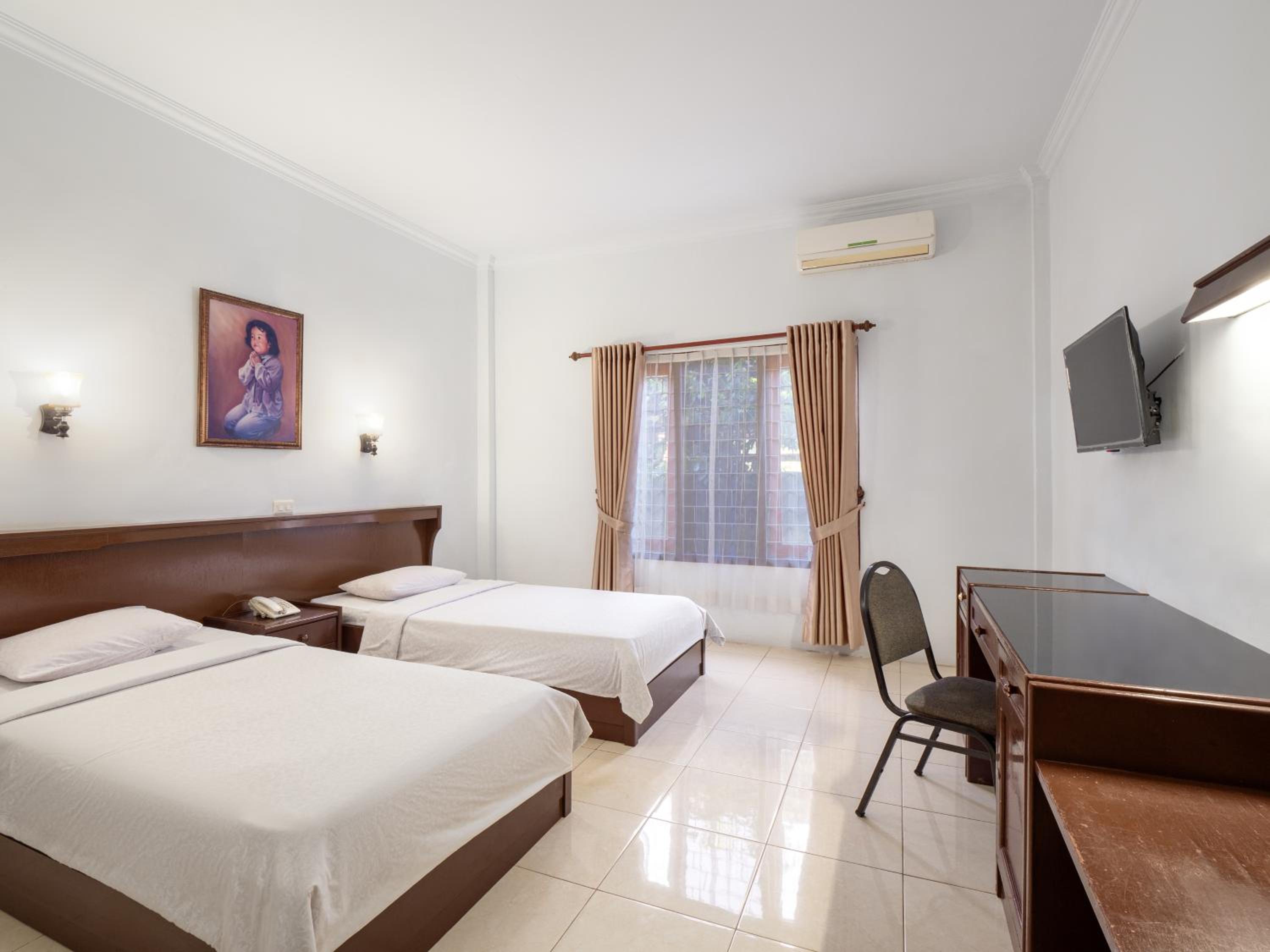 Deluxe Double Or Twin Room photo 2