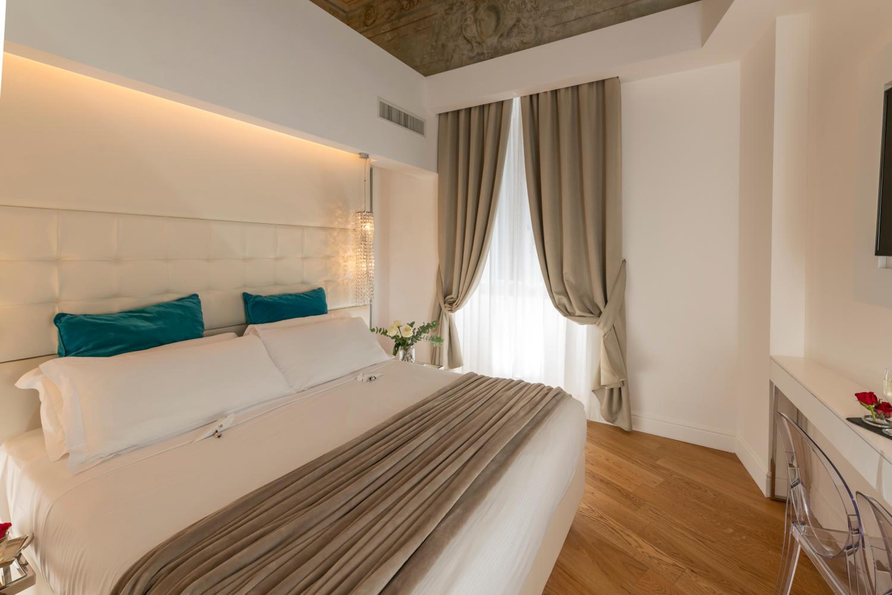 Habitación Doble Estándar o con Dos Camas - Edificio Independiente - Via del Sudario 27