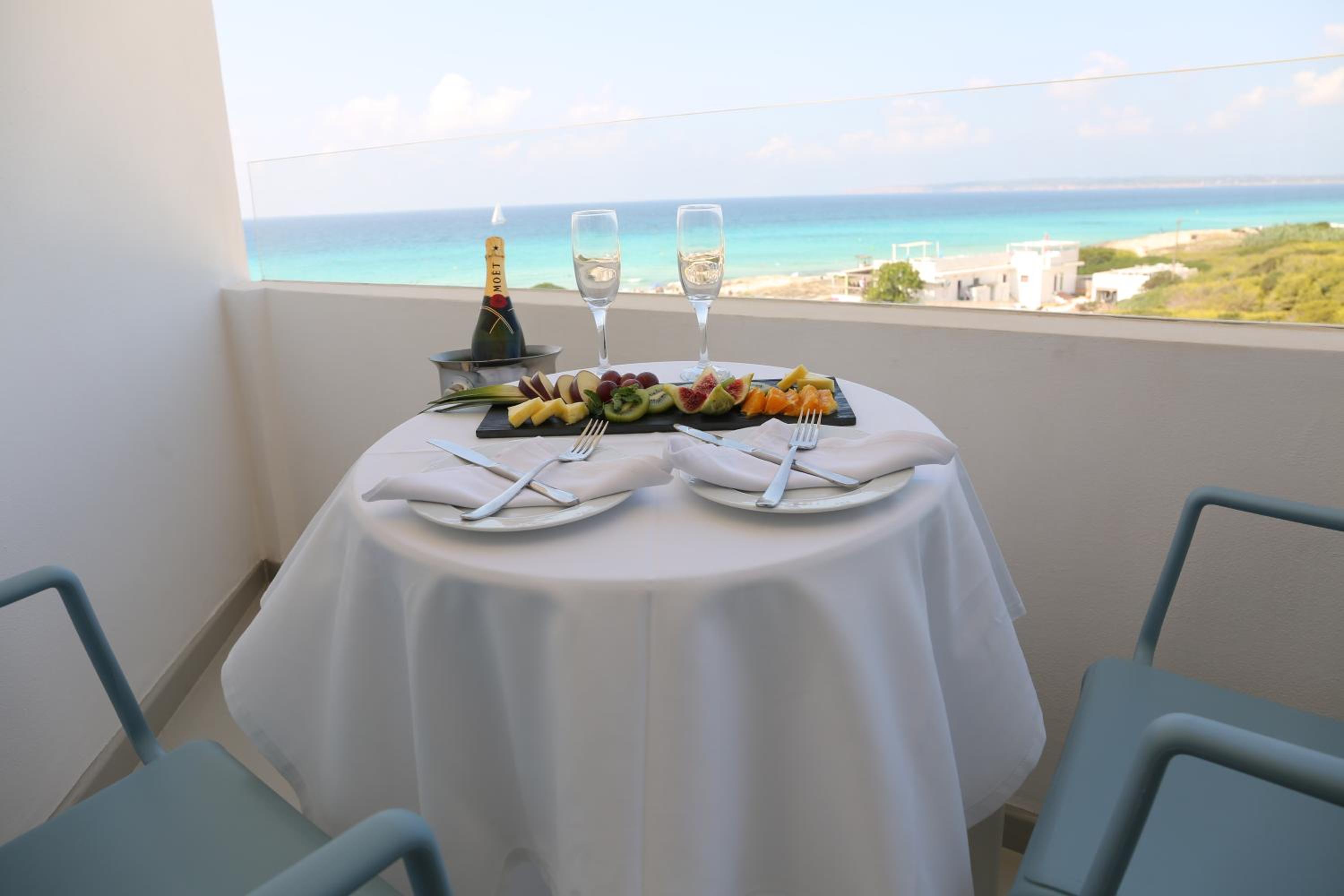 Superior Double Room with Sea View photo 2