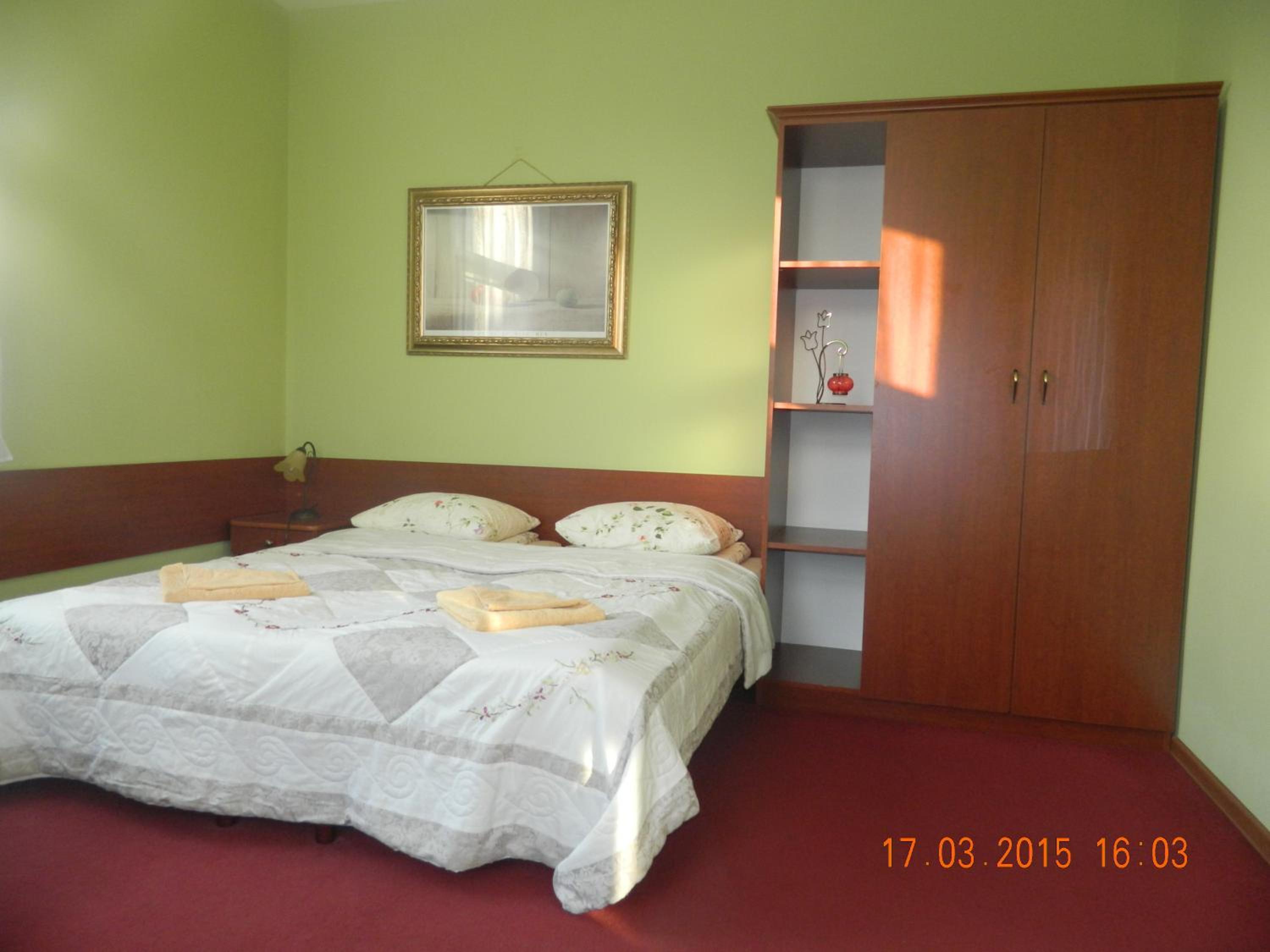 One-Bedroom Apartment (4 Adults) photo 2