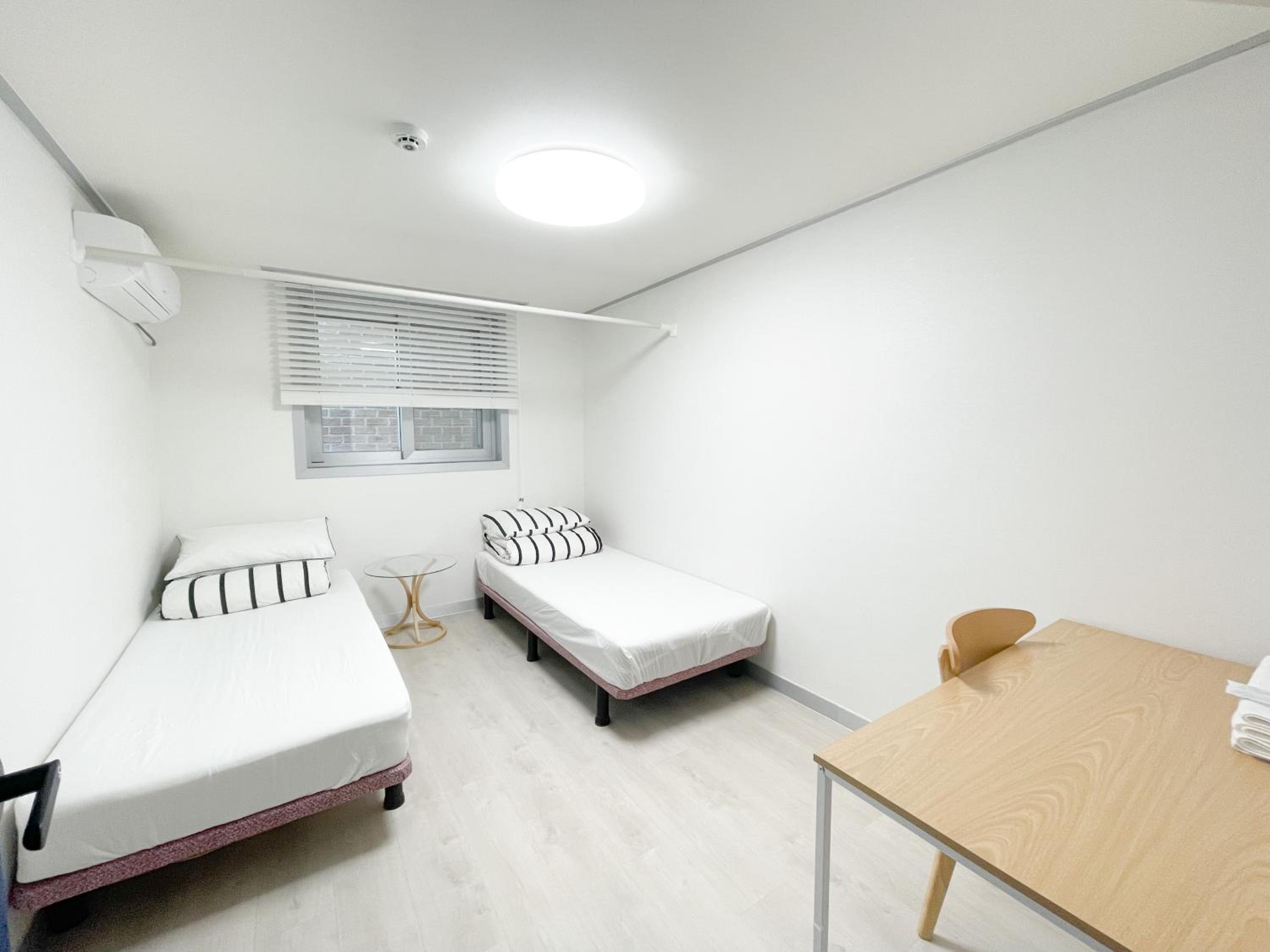 Two-Bedroom Apartment - Photo 8