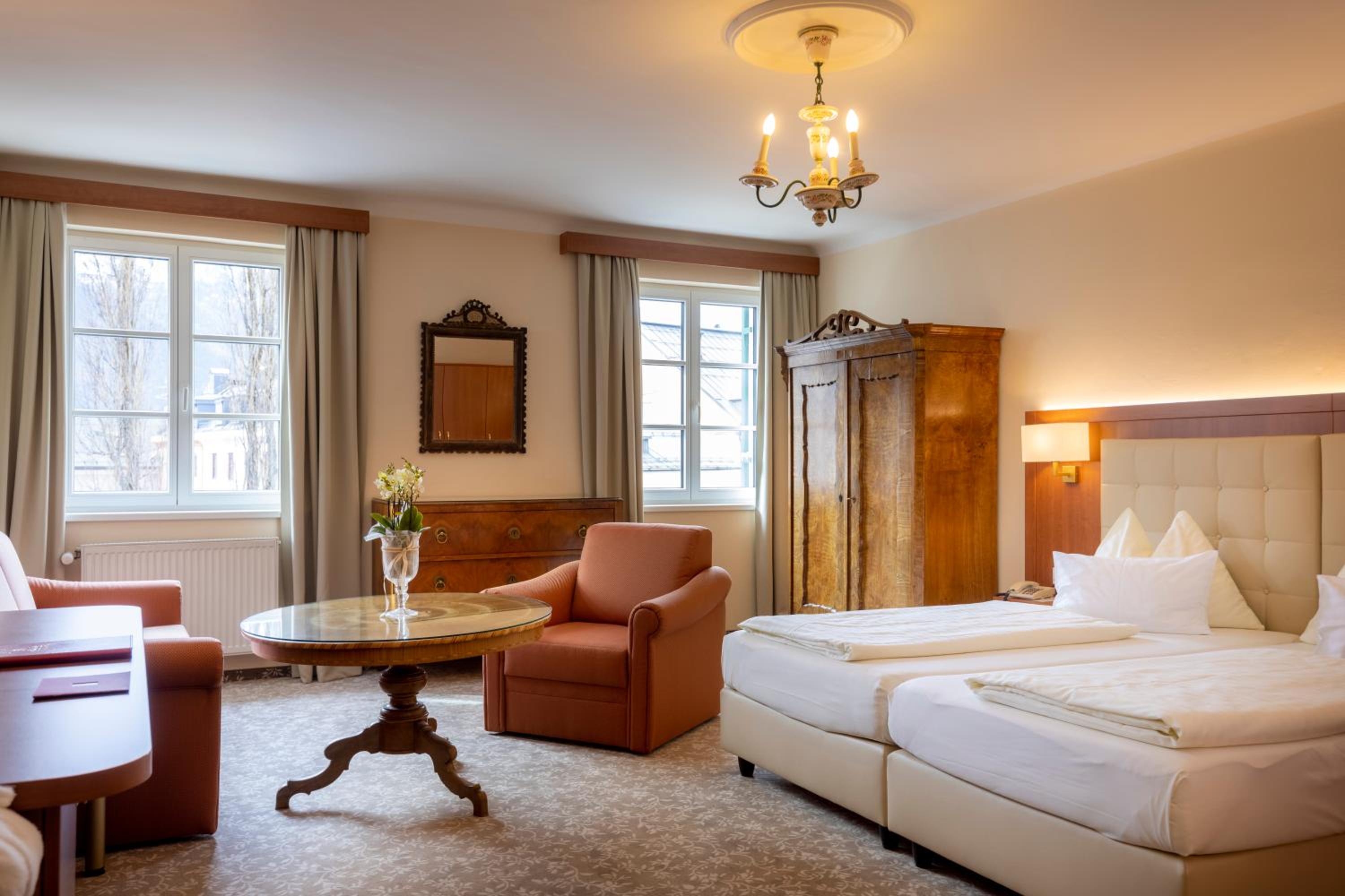 Deluxe Room - Photo 4