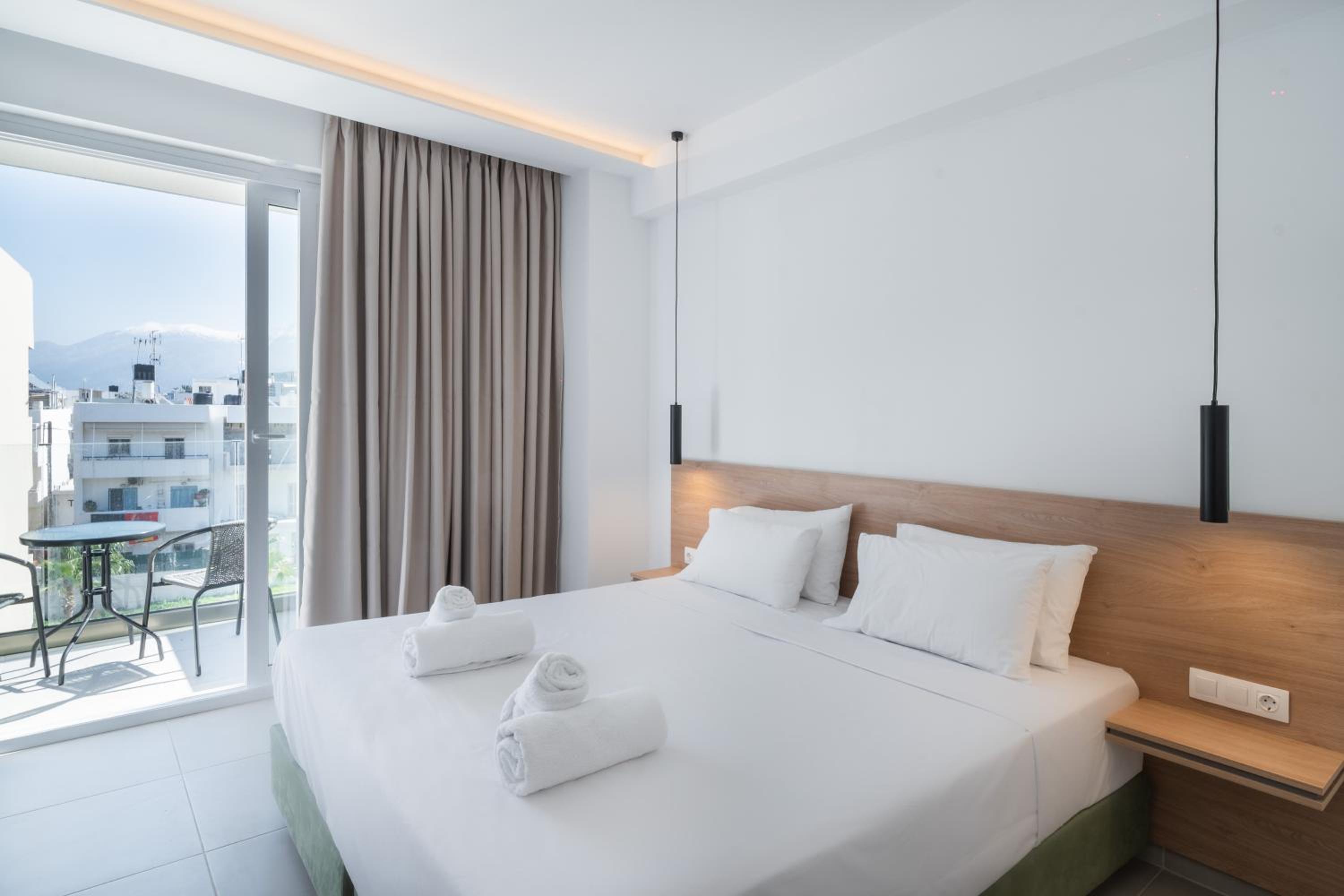  Superior Room with Side Sea View photo 1