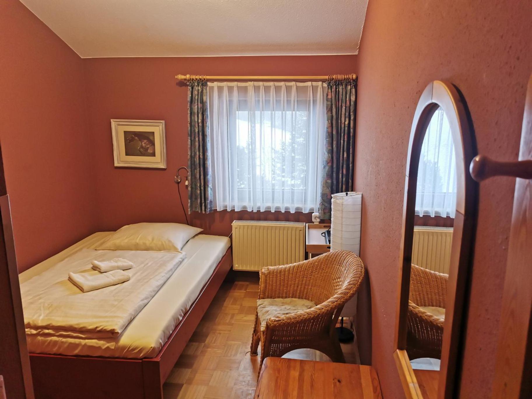 Single Room with Shower photo 1