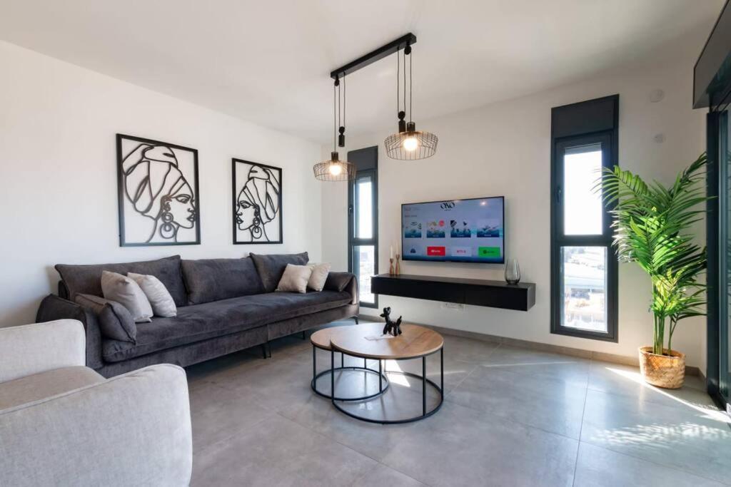Three-Bedroom Apartment photo 1