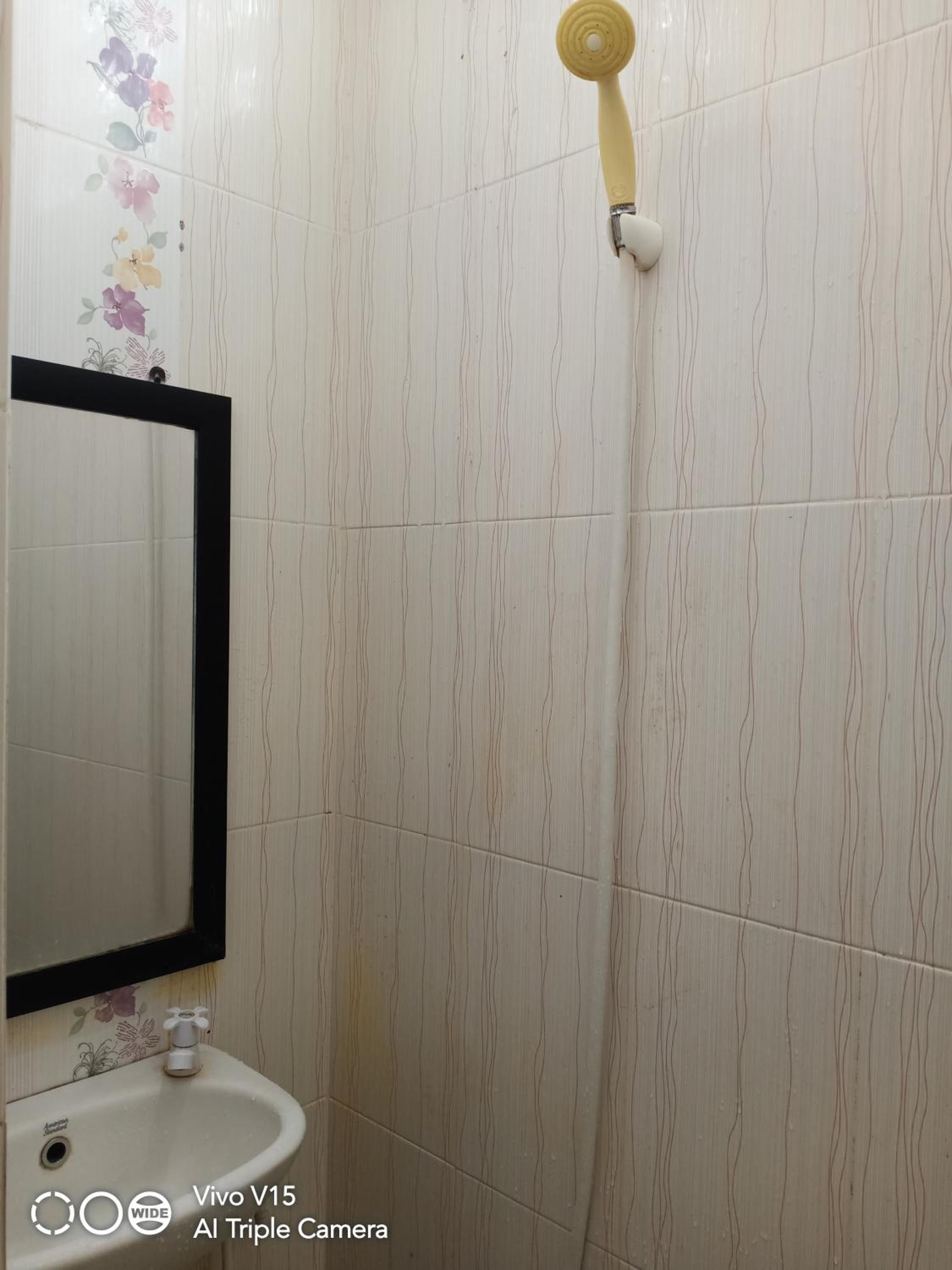 Family Room with Private Bathroom - Photo 28