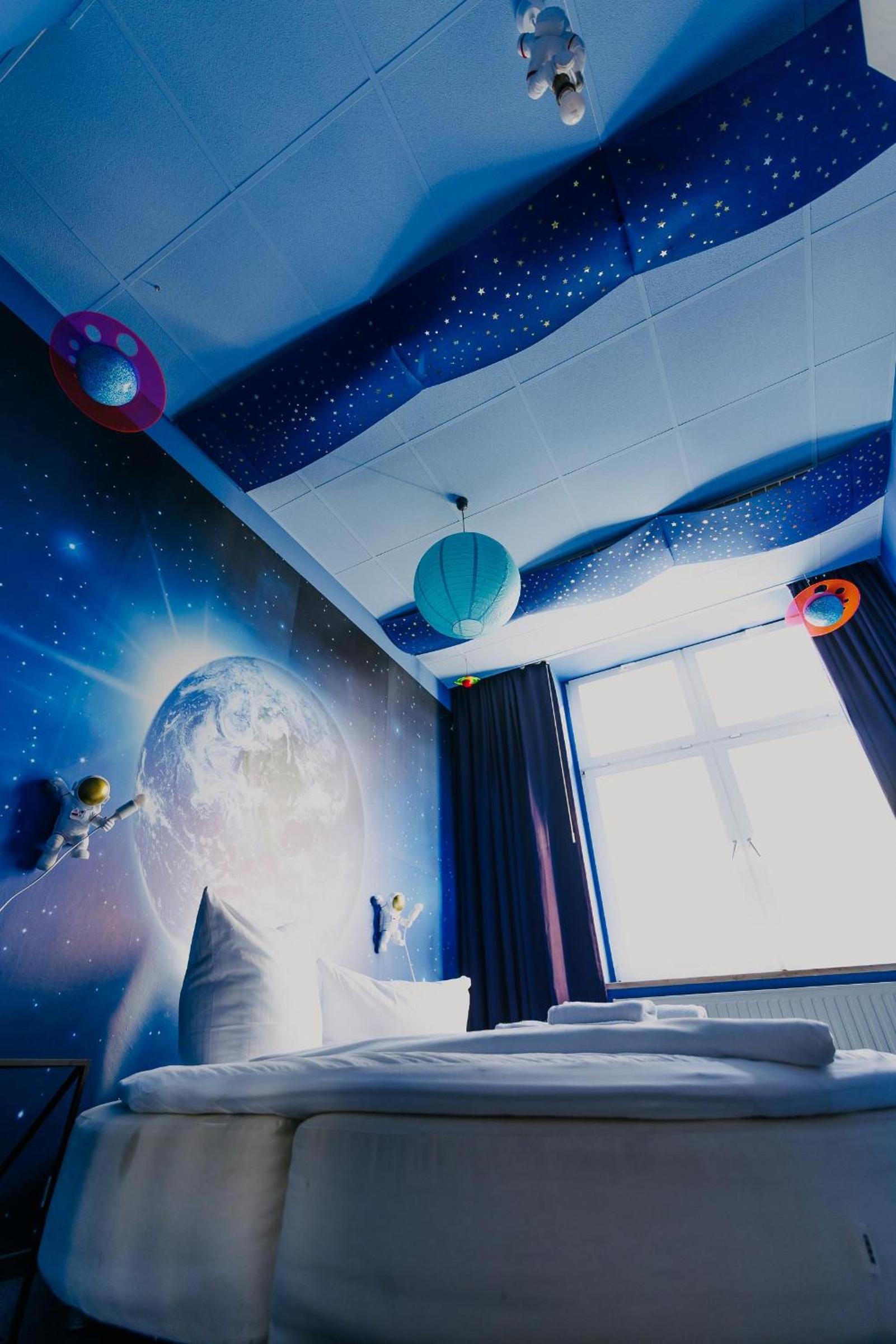 Standard Double Room with Shared Bathroom photo 2