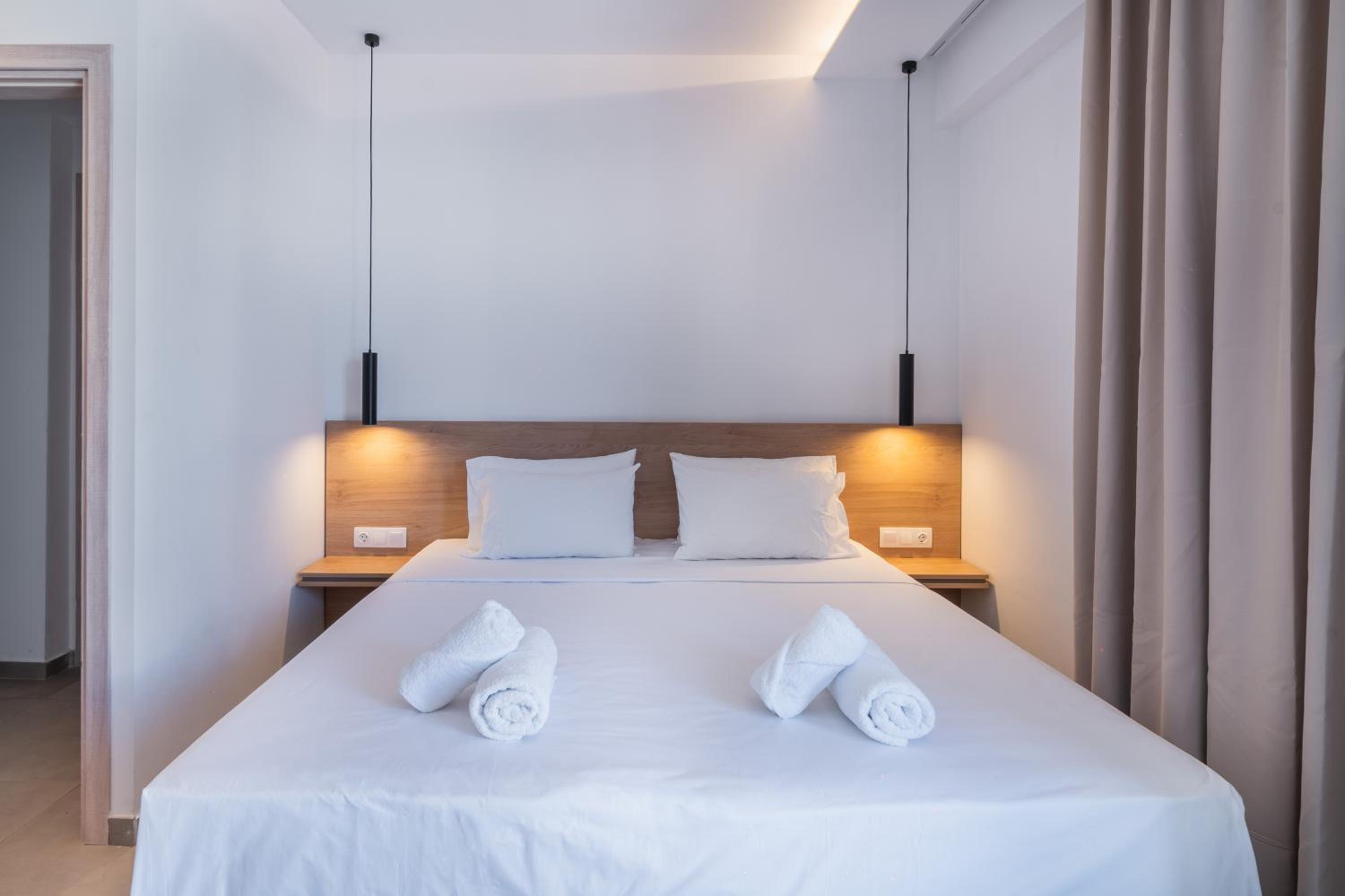  Superior Room with Side Sea View photo 3