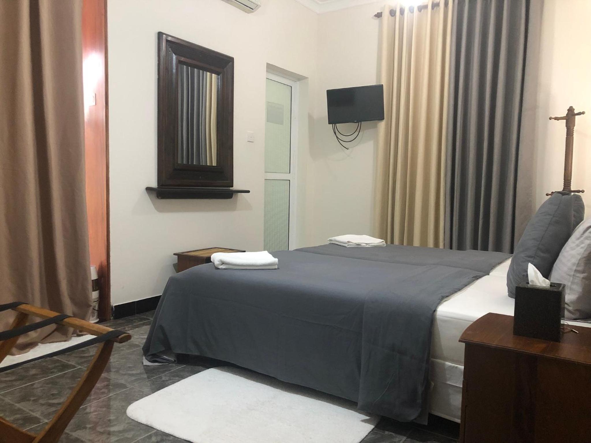 Deluxe Double Room photo 2