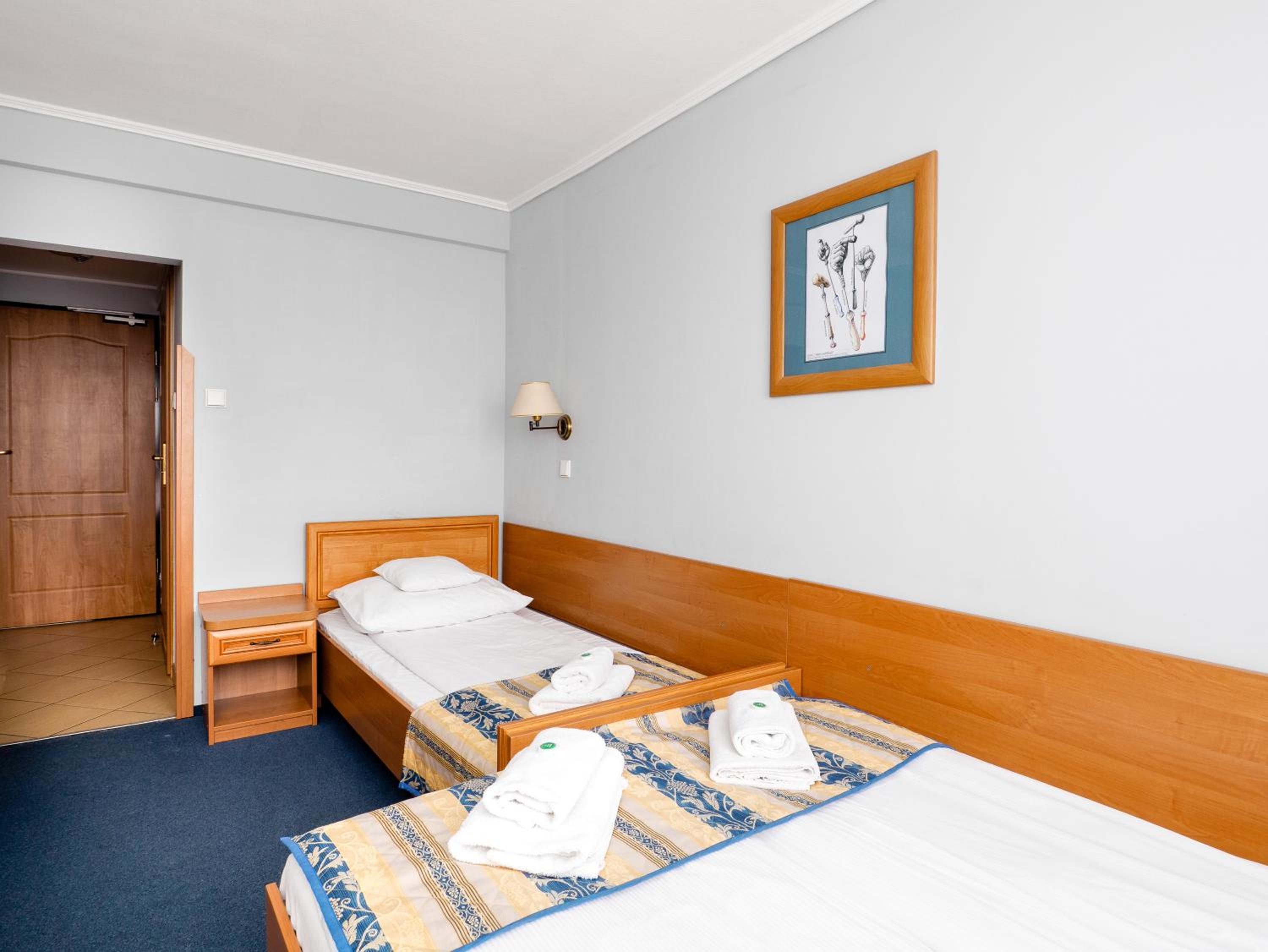 Double Room with Extra Bed - Photo 3