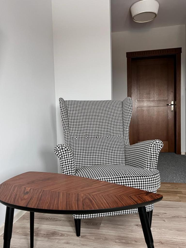 Large Double or Twin Room photo 1