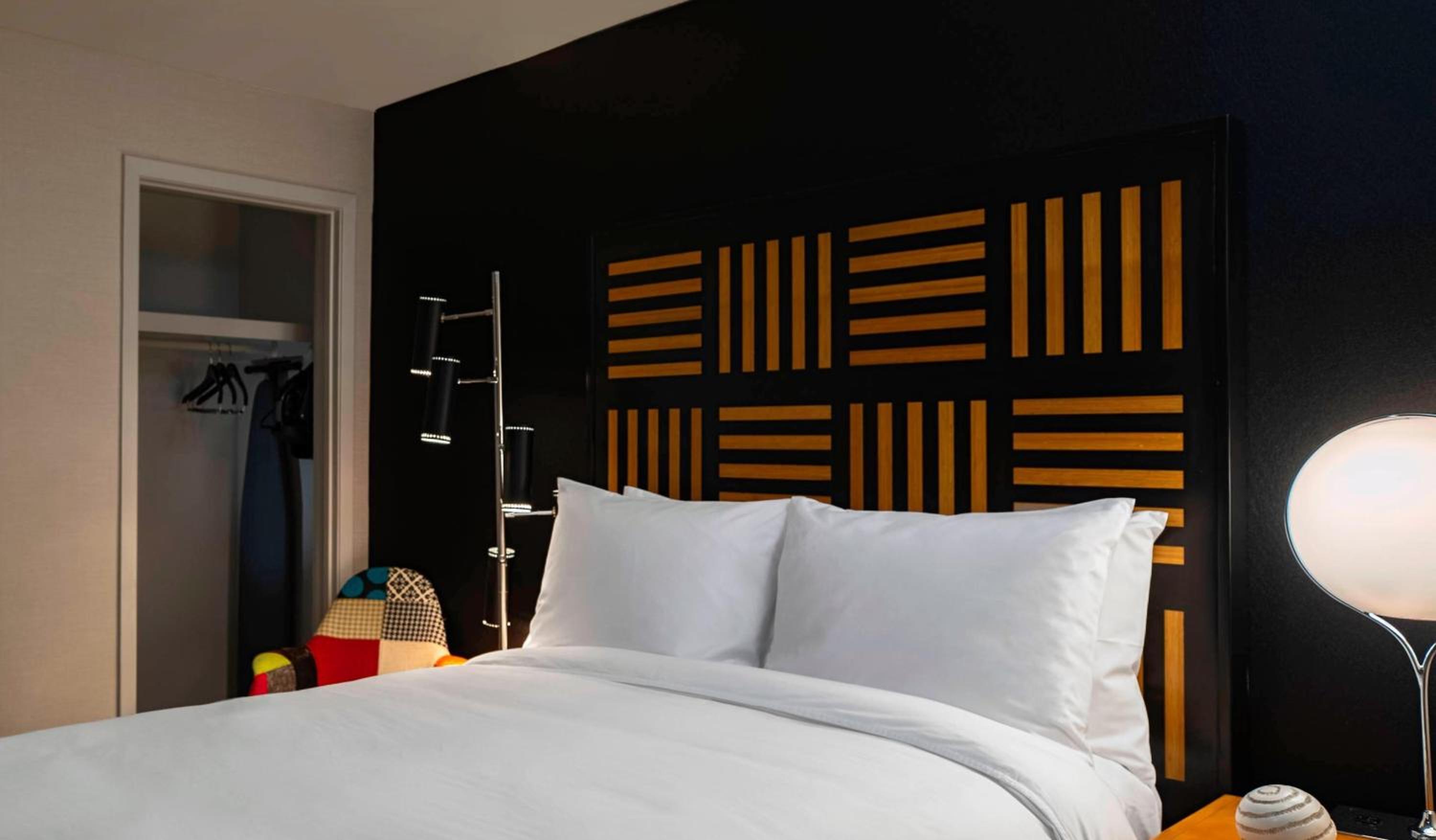 Petite Double Bed Room - Photo 1