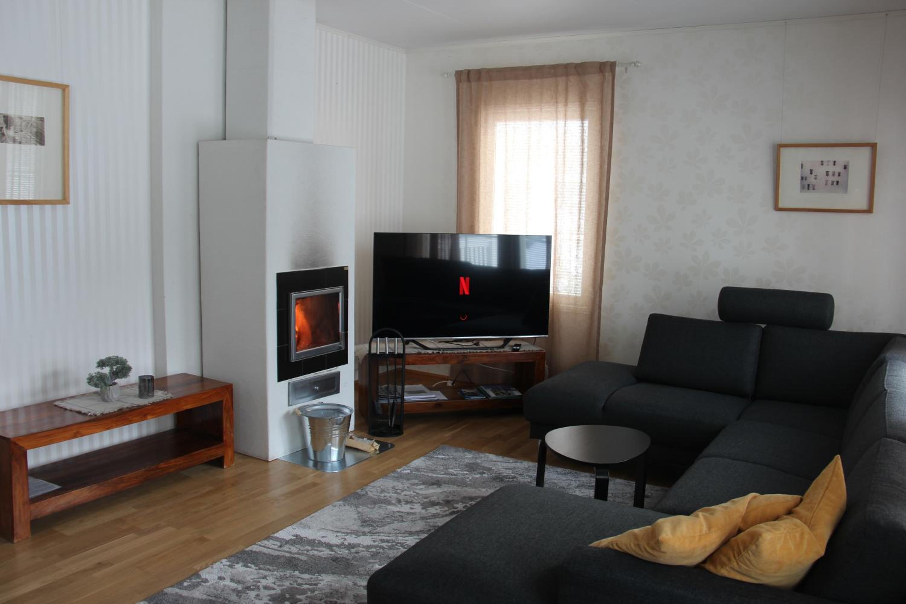 Four-Bedroom House photo 1