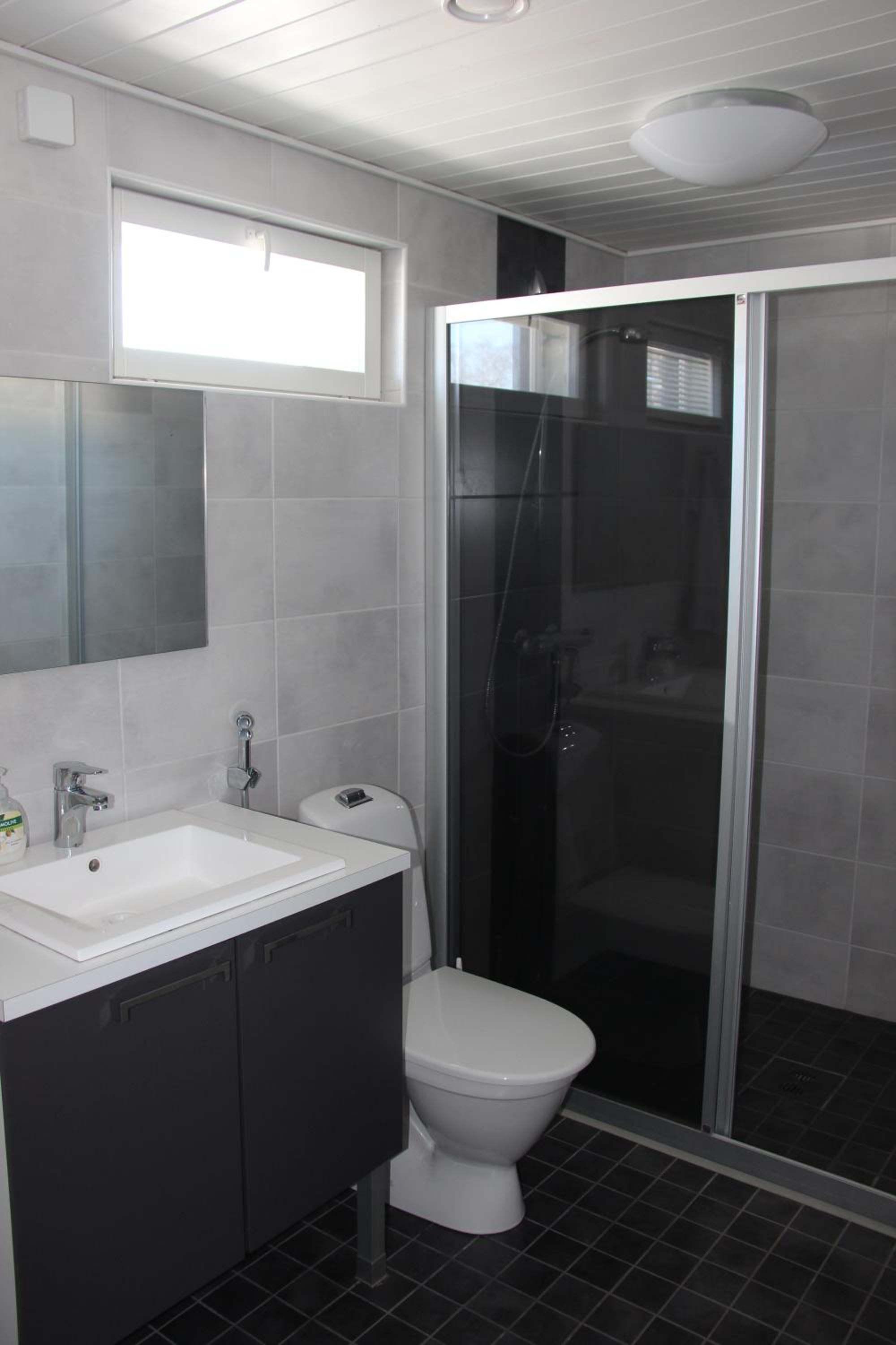 Two-Bedroom House photo 3