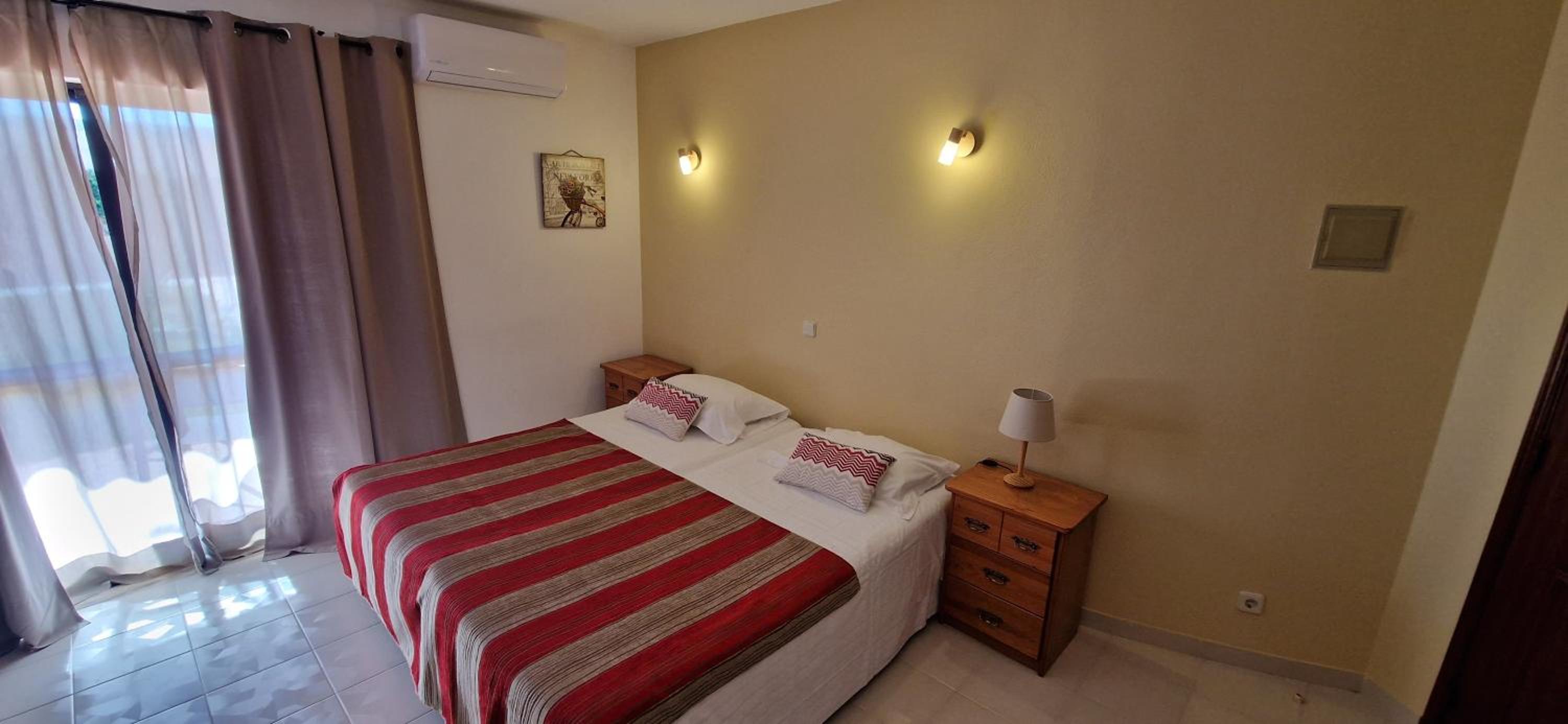 Double Room with Garden View - Photo 10