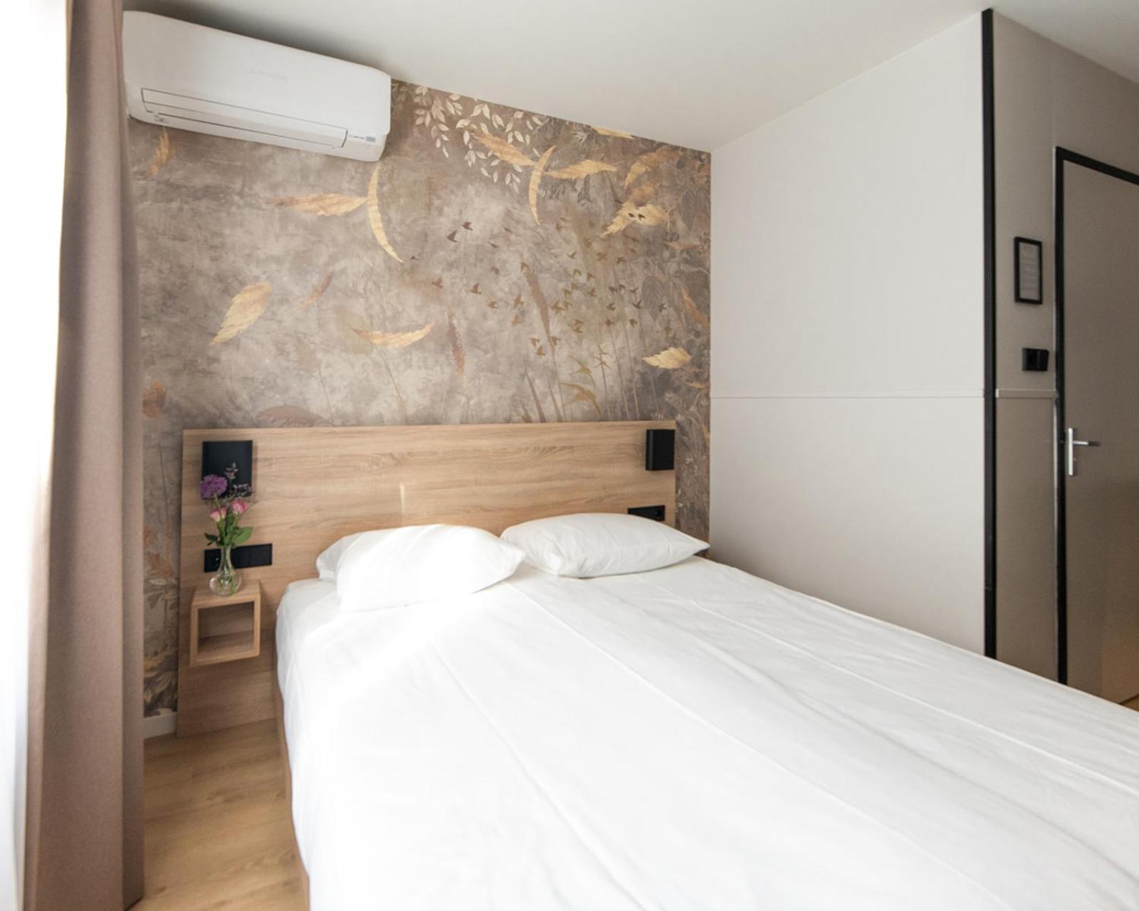 Deluxe Queen Room photo 3