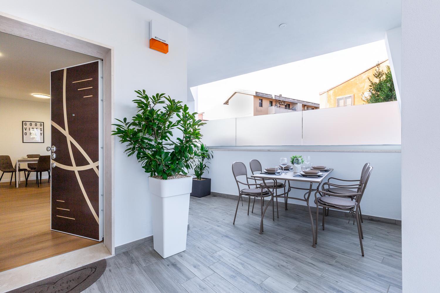 Apartment with Garden View photo 3