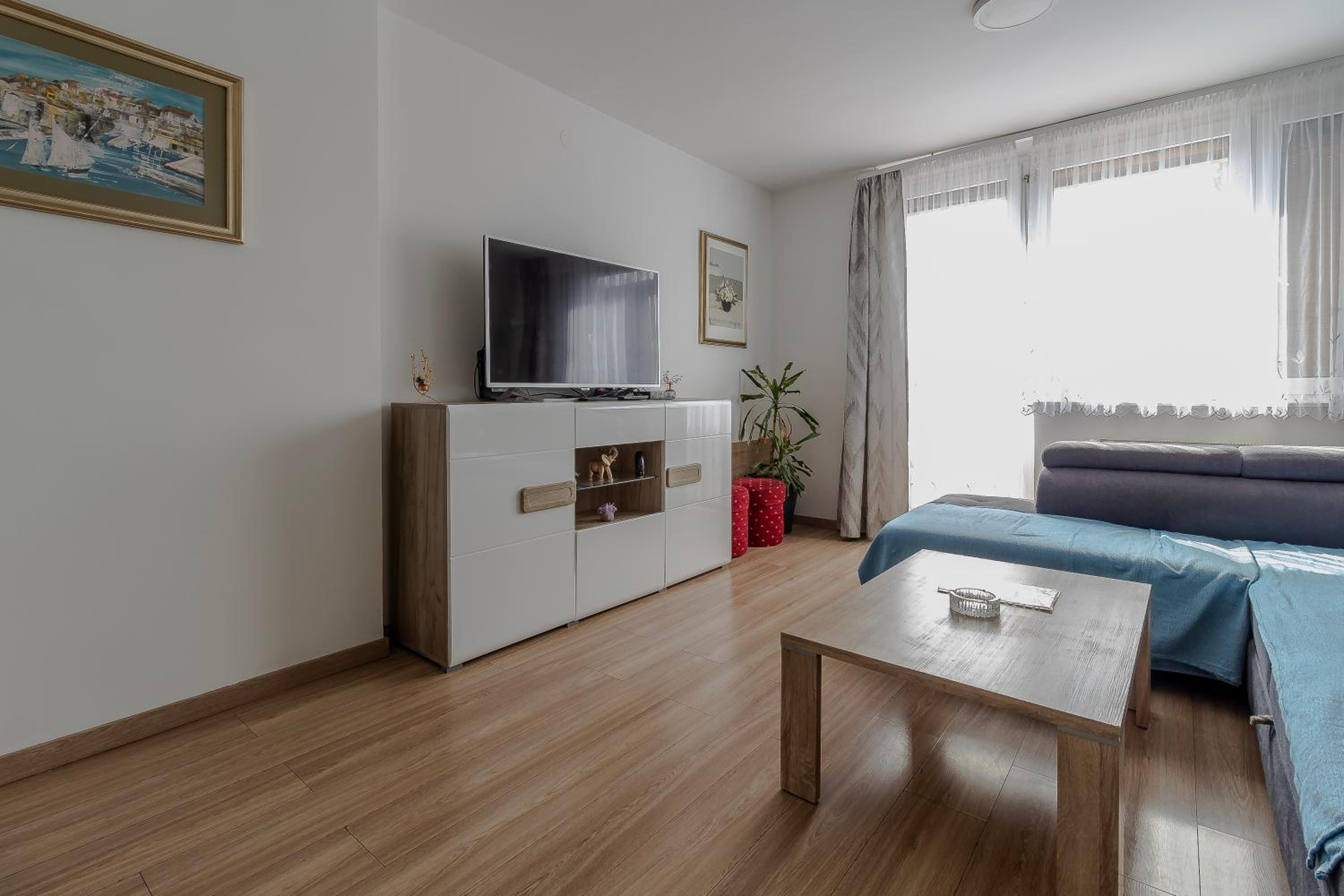 Apartment - Photo 9