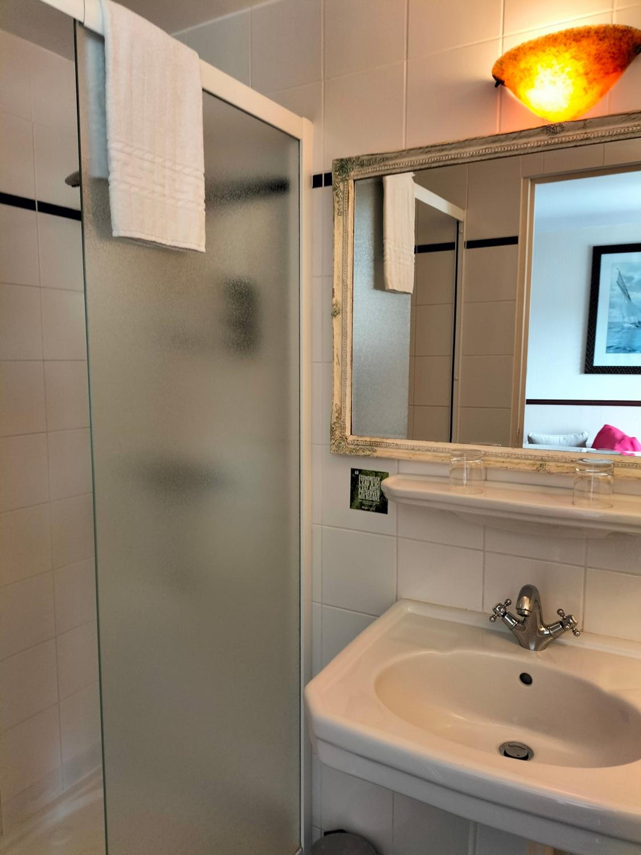Comfort Triple Room - Photo 6