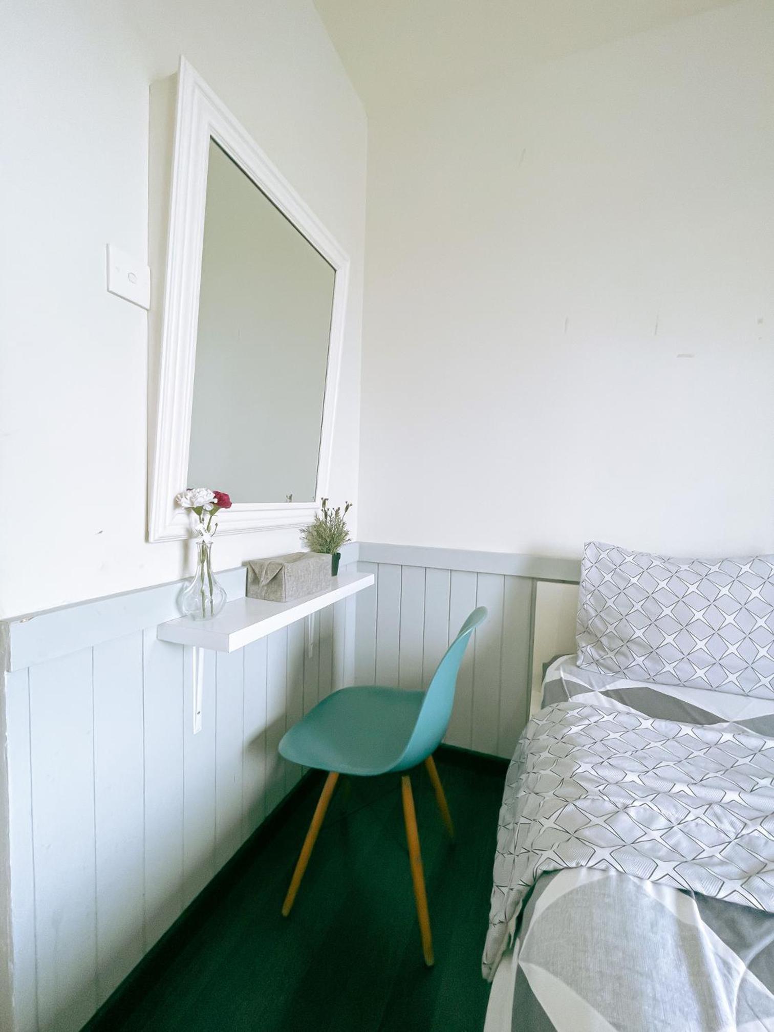 Studio Apartment - Photo 4