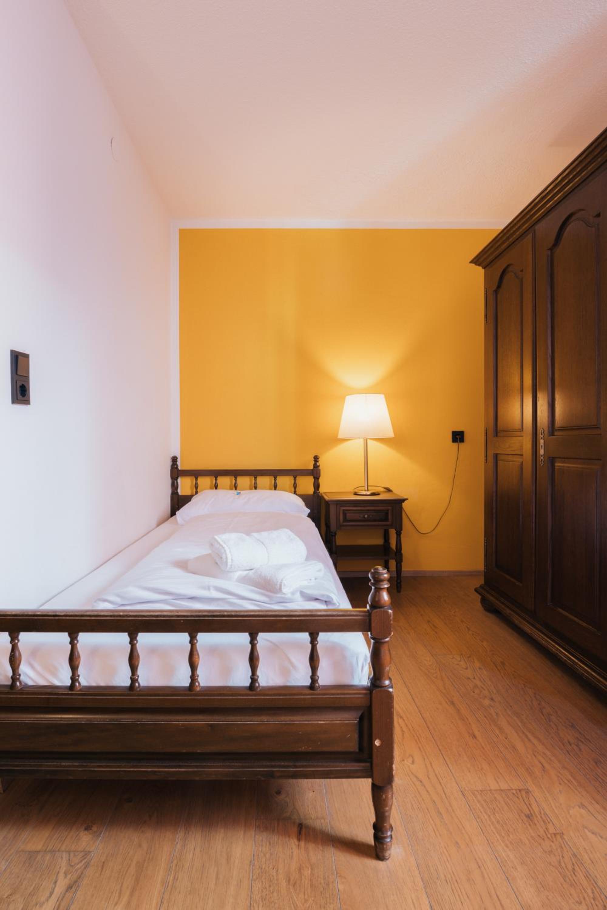 Standard Triple Room photo 2