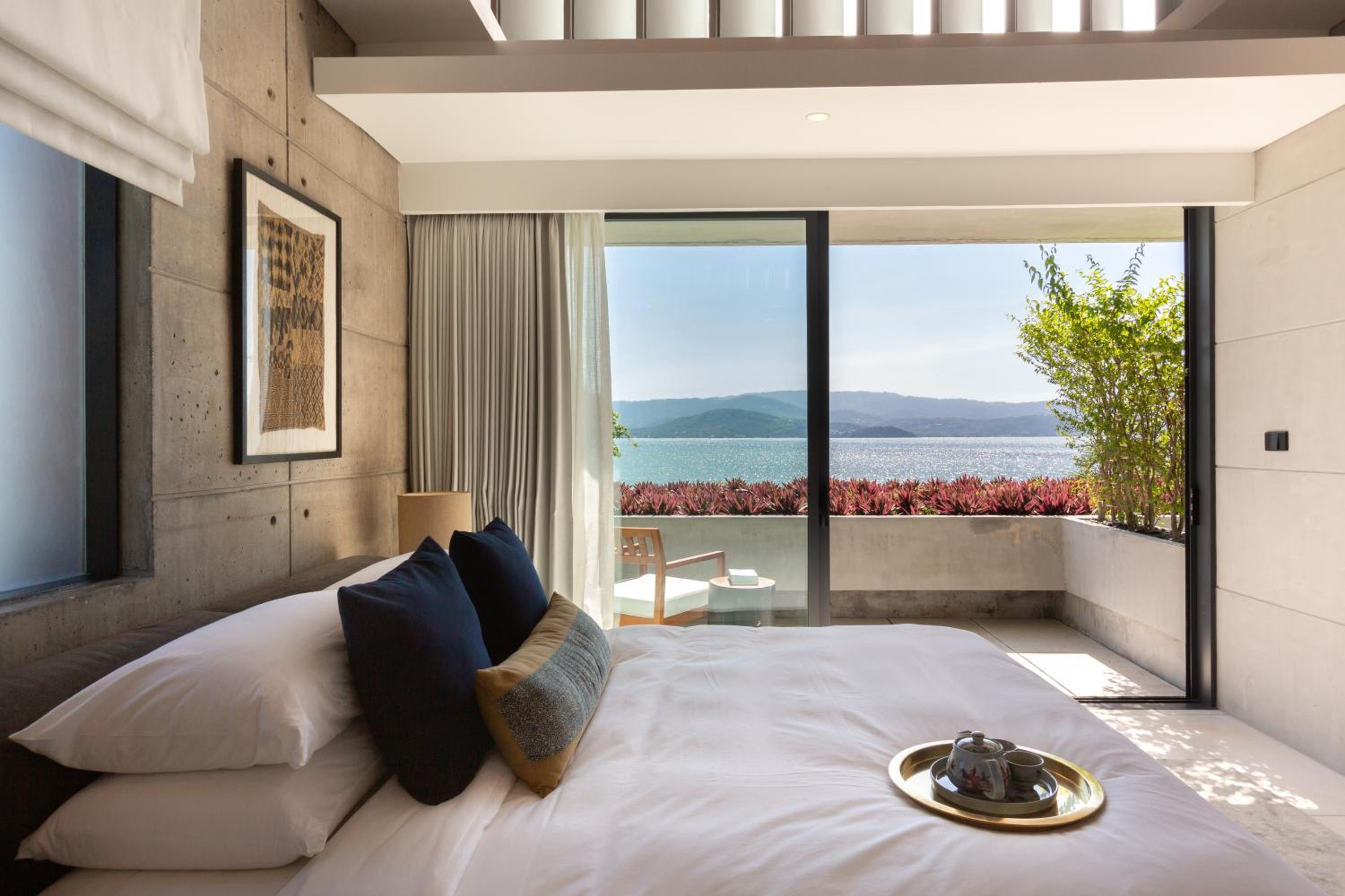 Villa - Beach Front - Photo 14