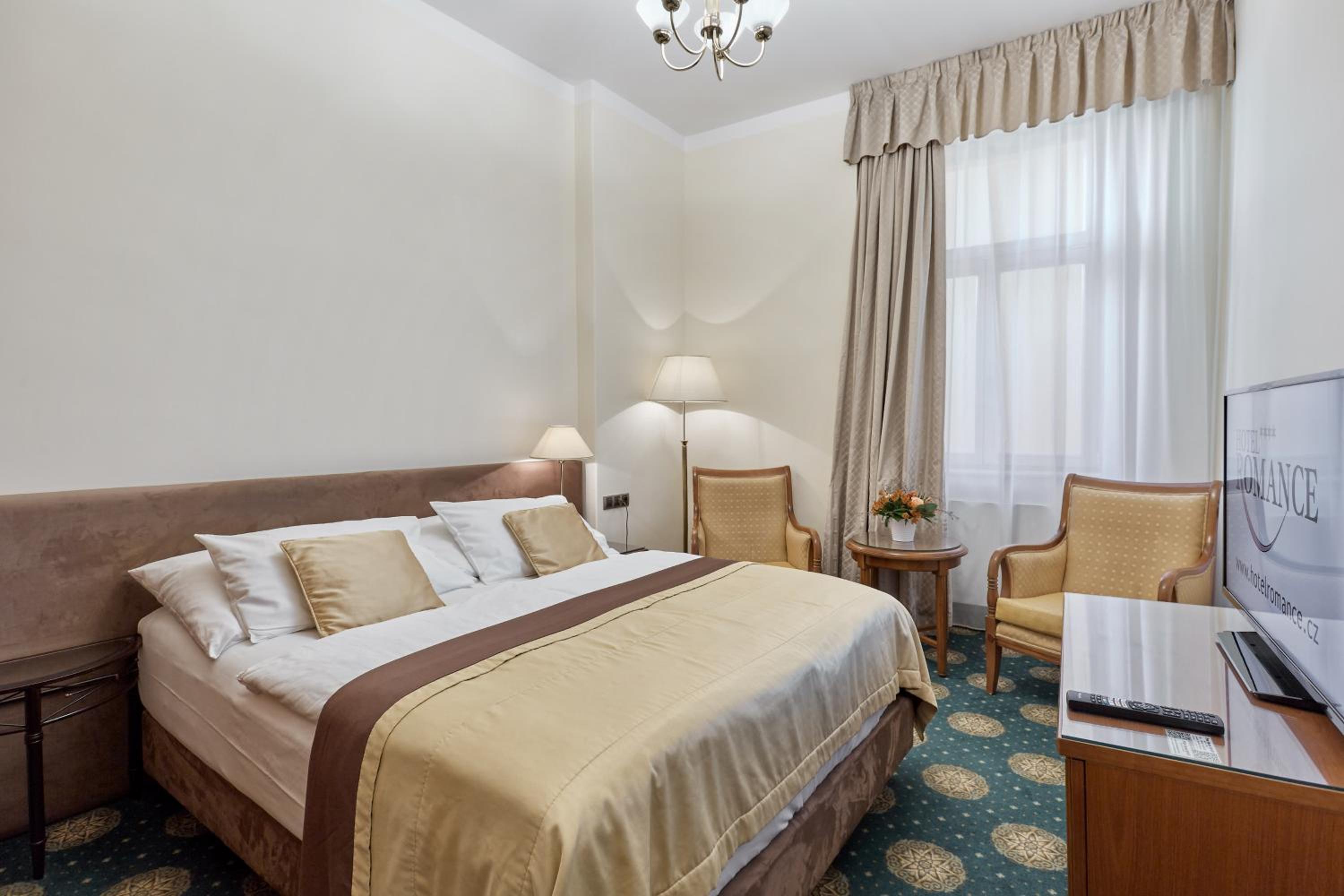 Family Apartment with Air Conditioning - Photo 4