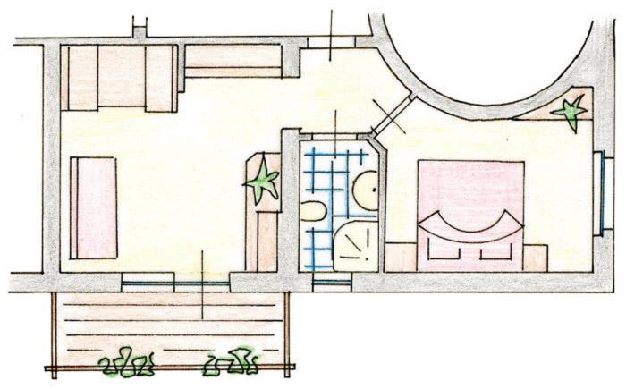 Apartment with Balcony photo 2