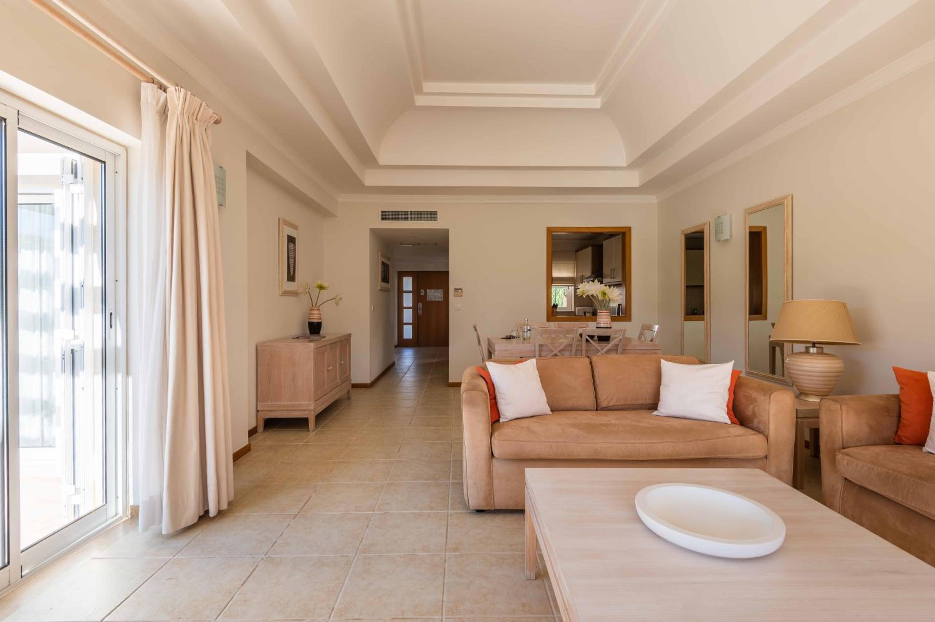 One-Bedroom Apartment with Garden View - Photo 1