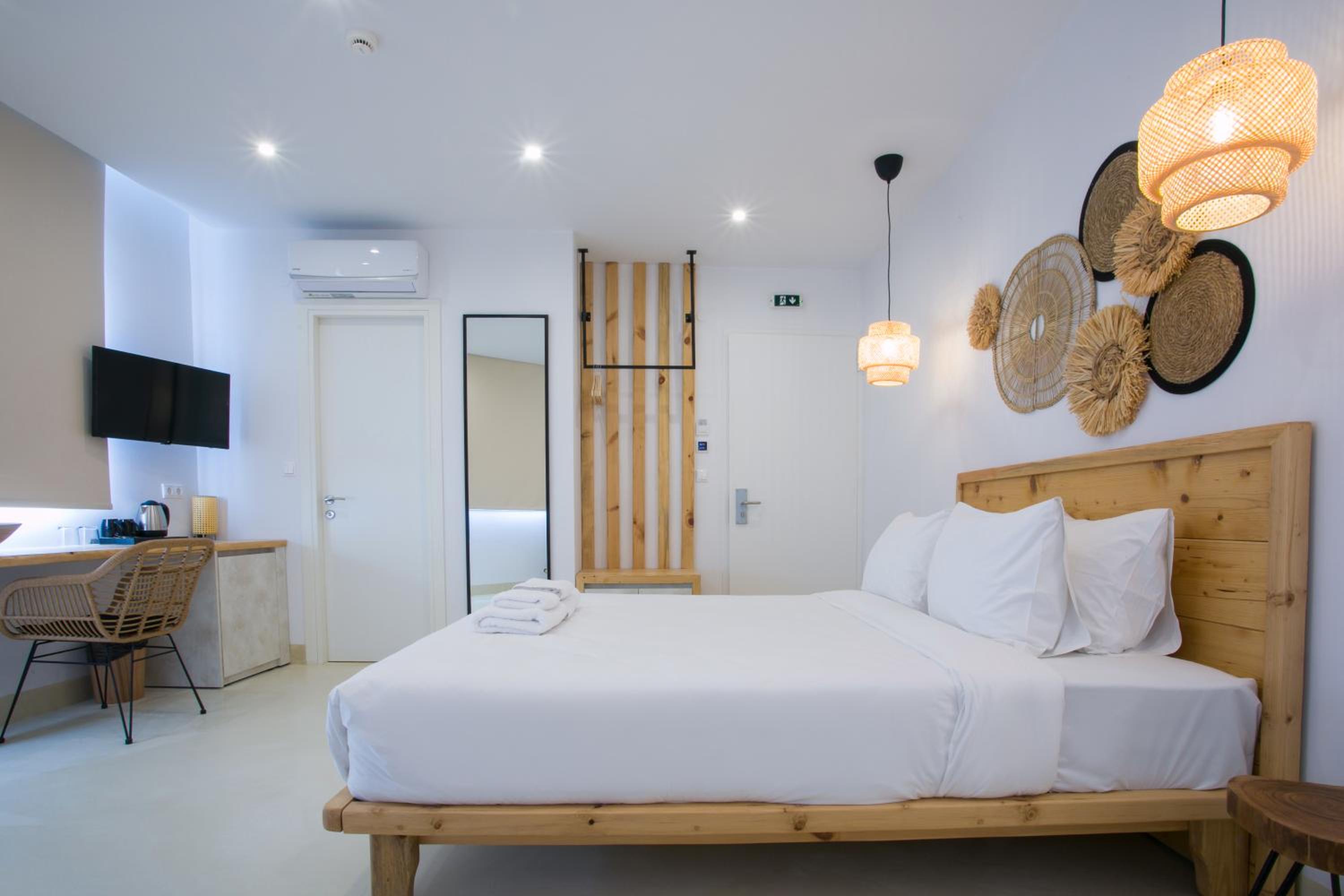 Superior Double Room - Photo 10