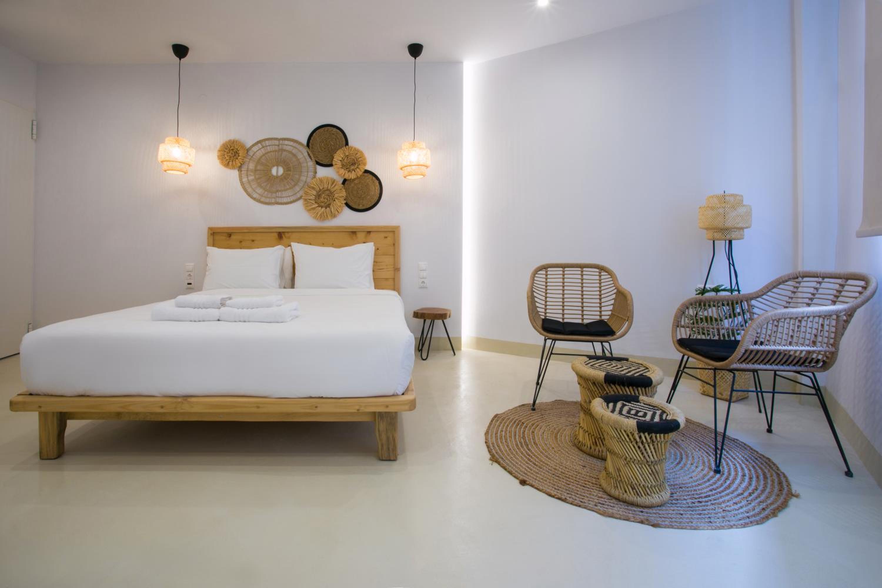 Superior Double Room - Photo 9