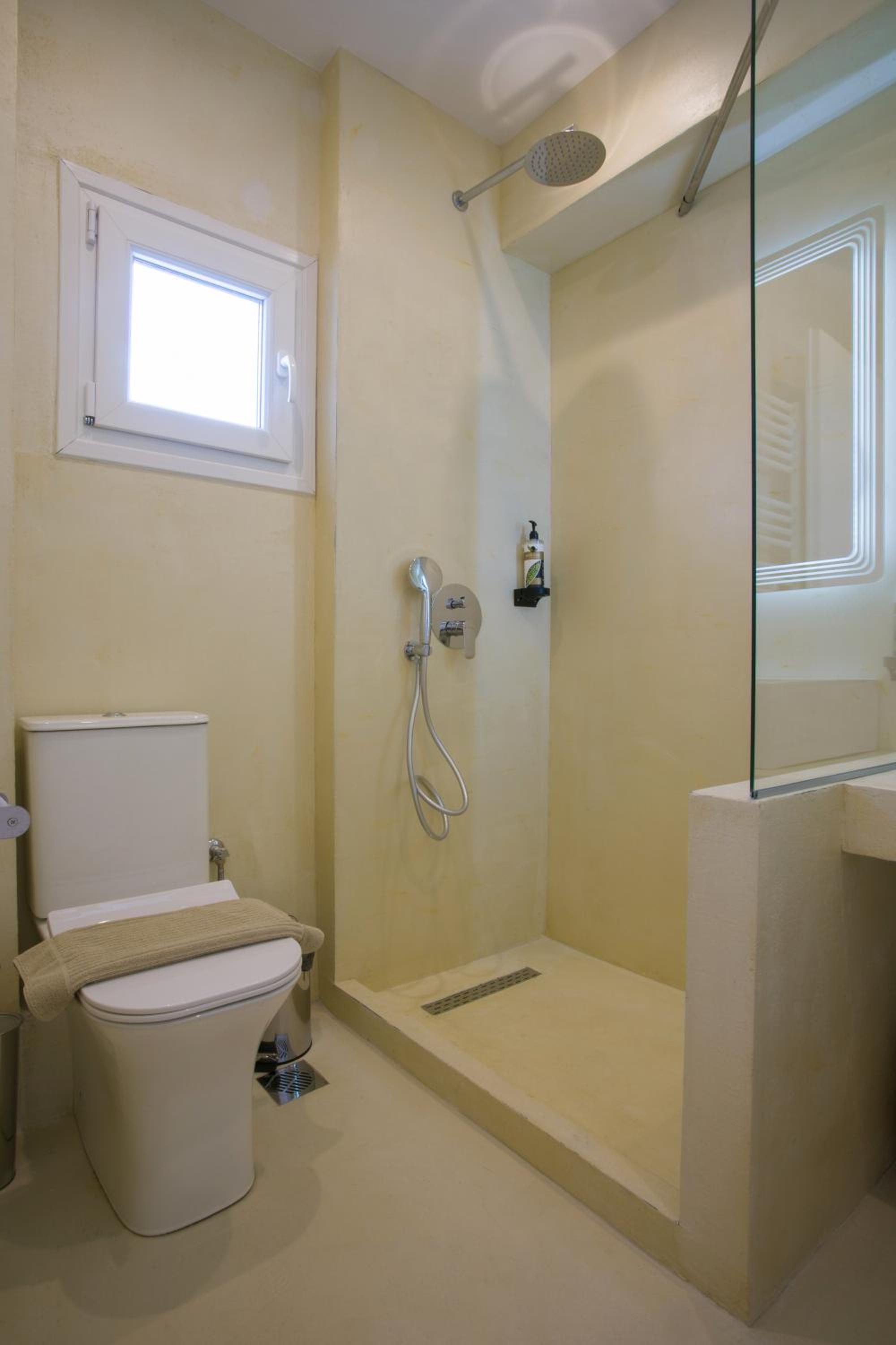 Deluxe Double Room - Photo 6