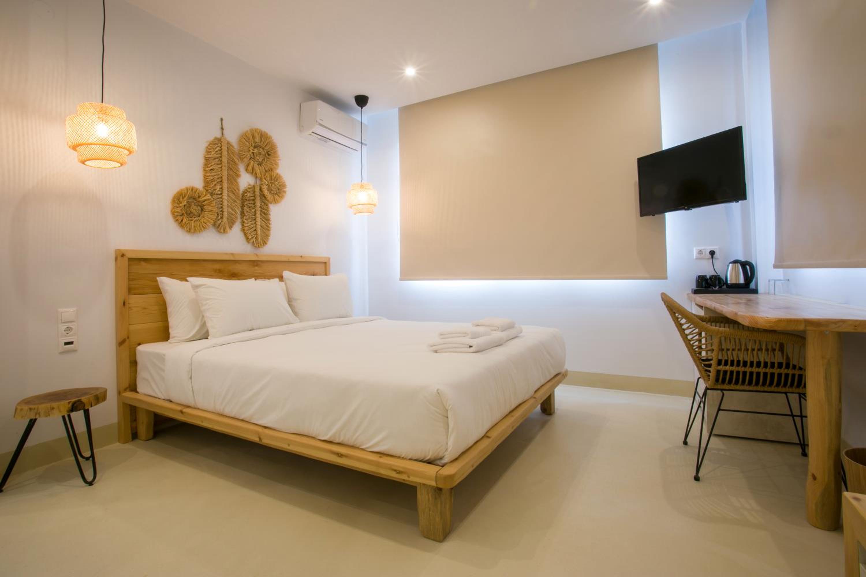 Deluxe Double Room - Photo 4