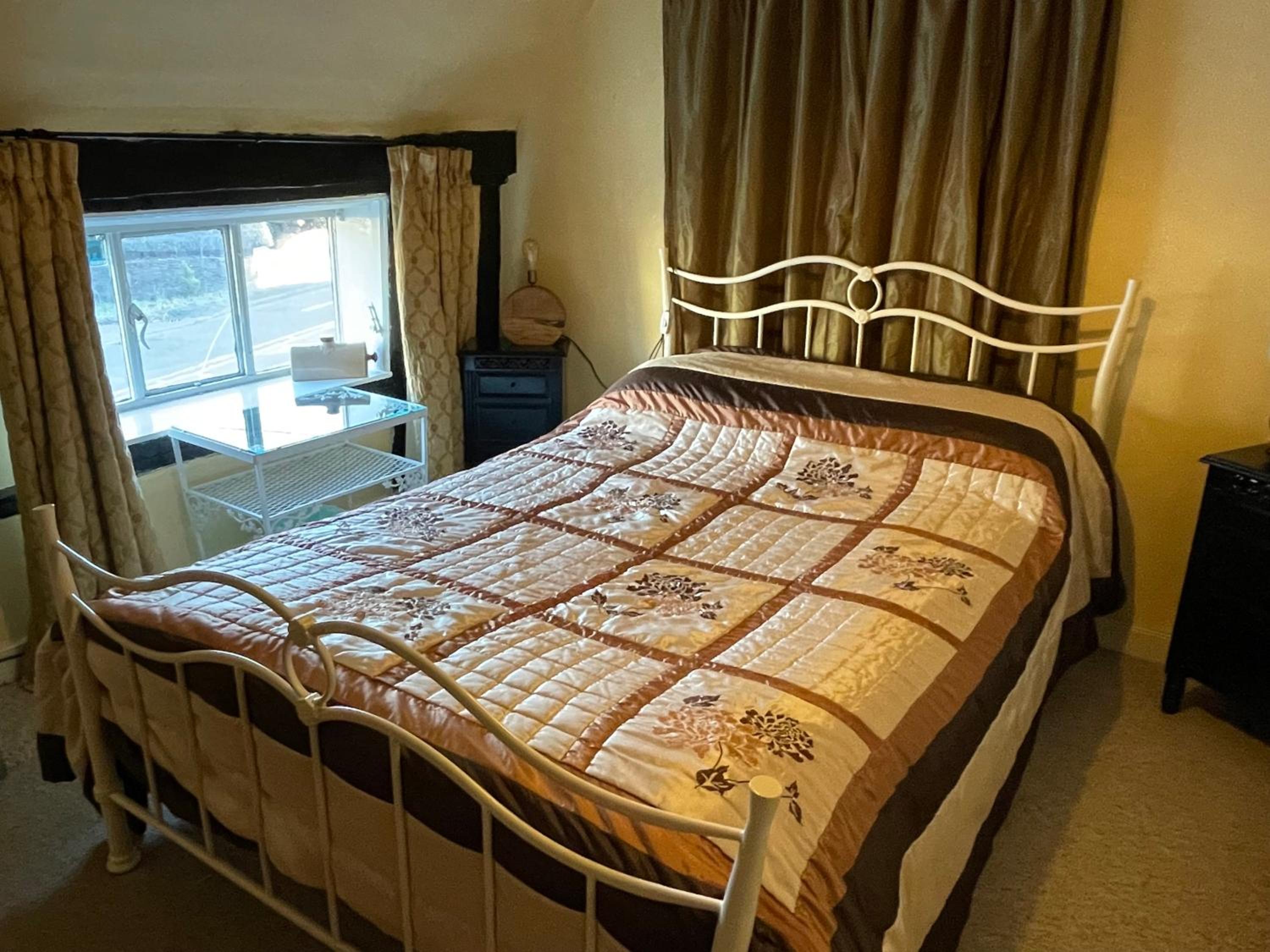 Double Room With Shared Bathroom photo 3