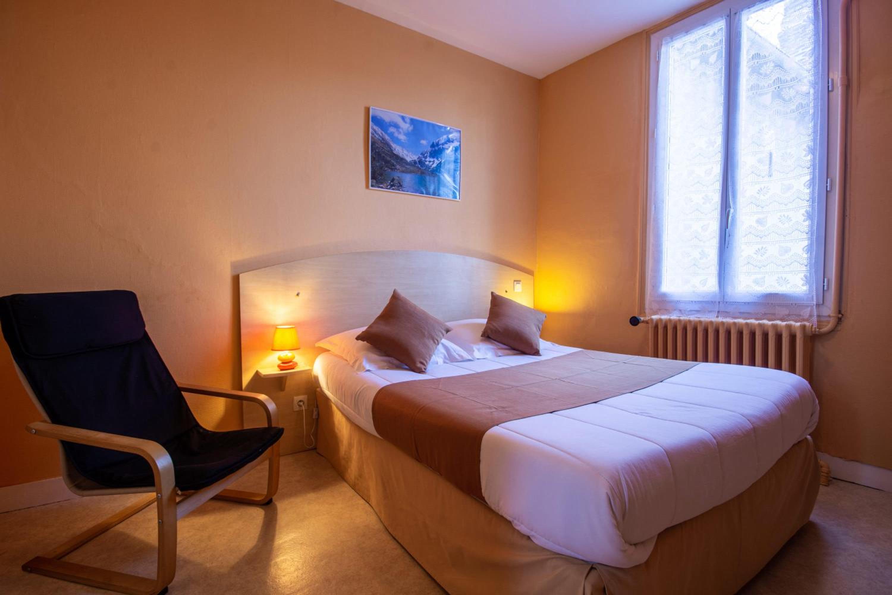 Double Room - Photo 1
