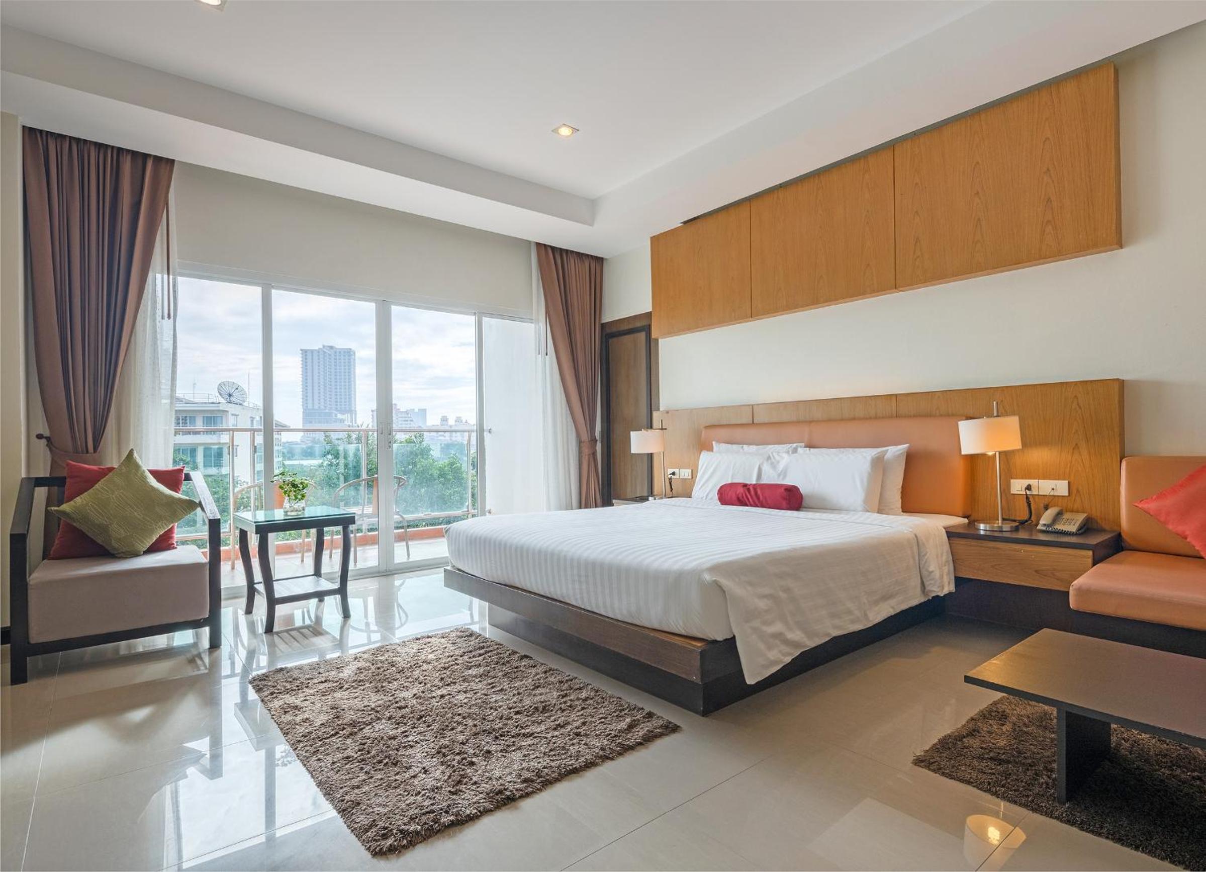 Deluxe Premier