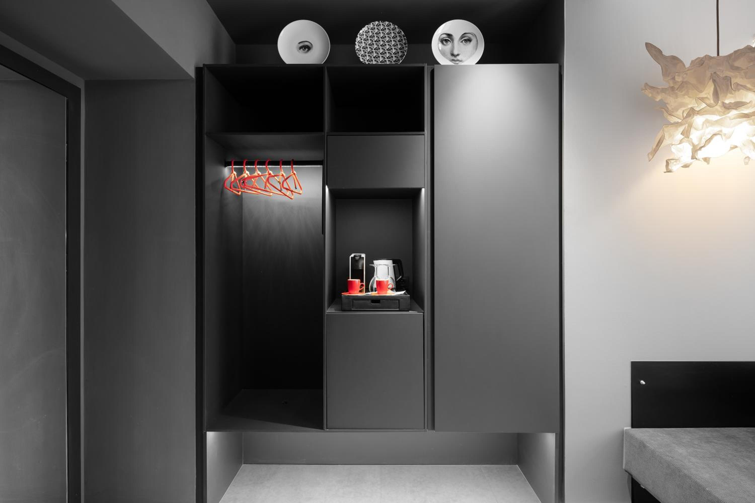 Available room