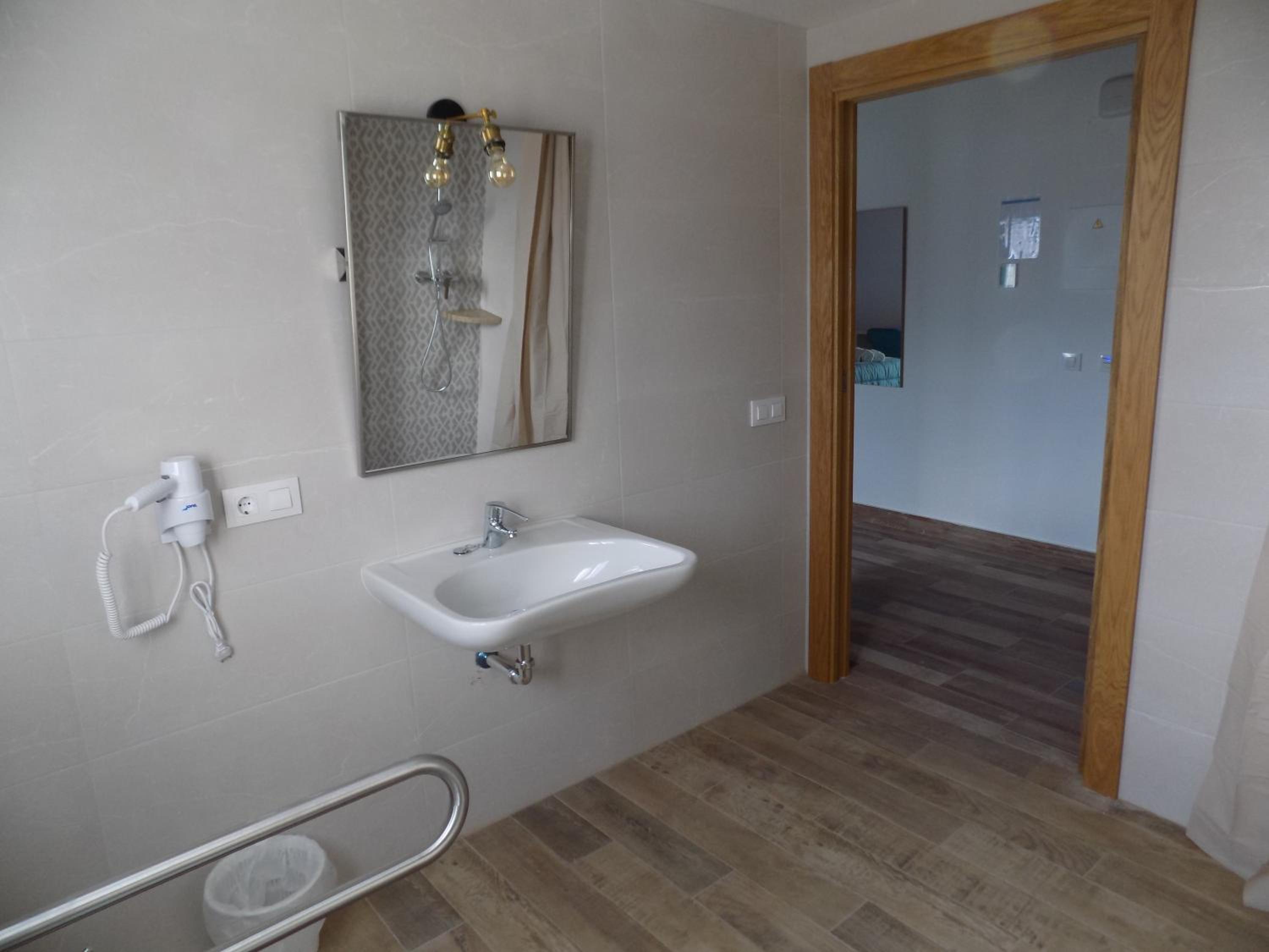 Family Room - Disability Access photo 3