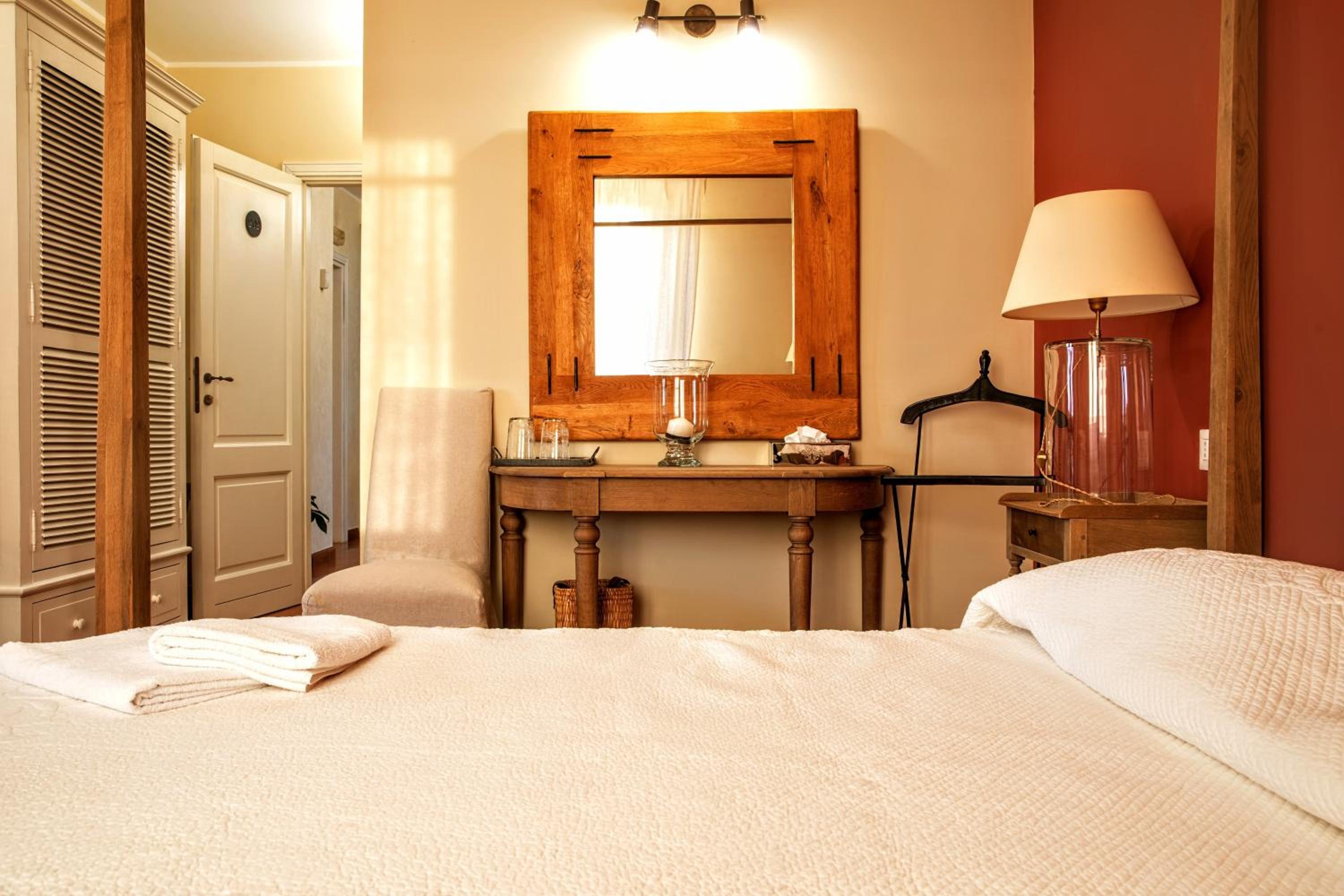 Double Room with Balcony photo 2