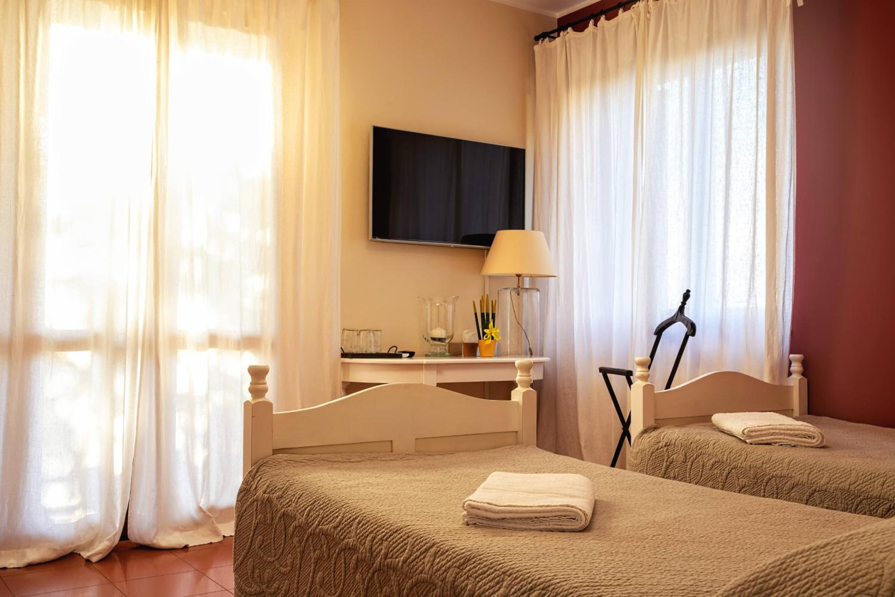 Twin Room with Balcony
