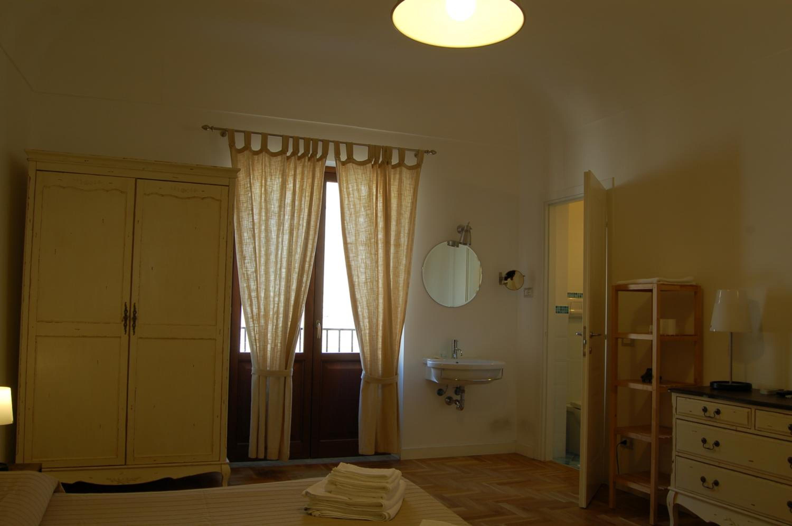 Double Room - Photo 68