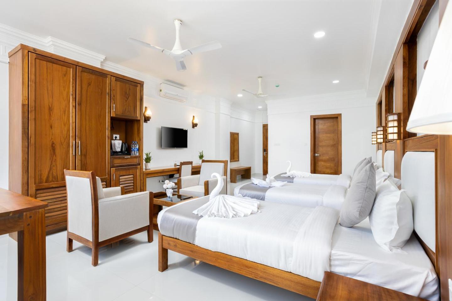 Luxury Triple Room photo 1