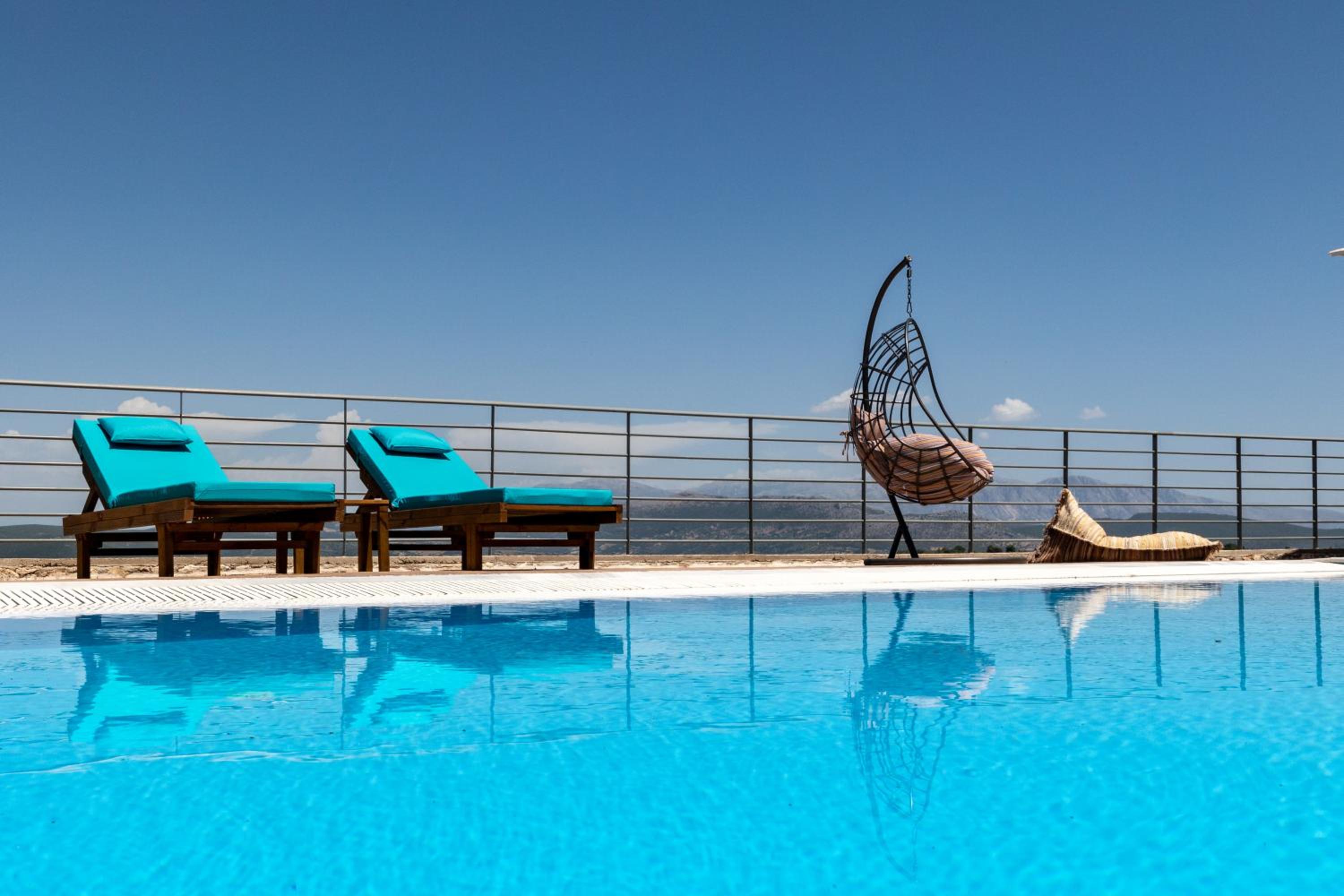Villa with Private Pool photo 3