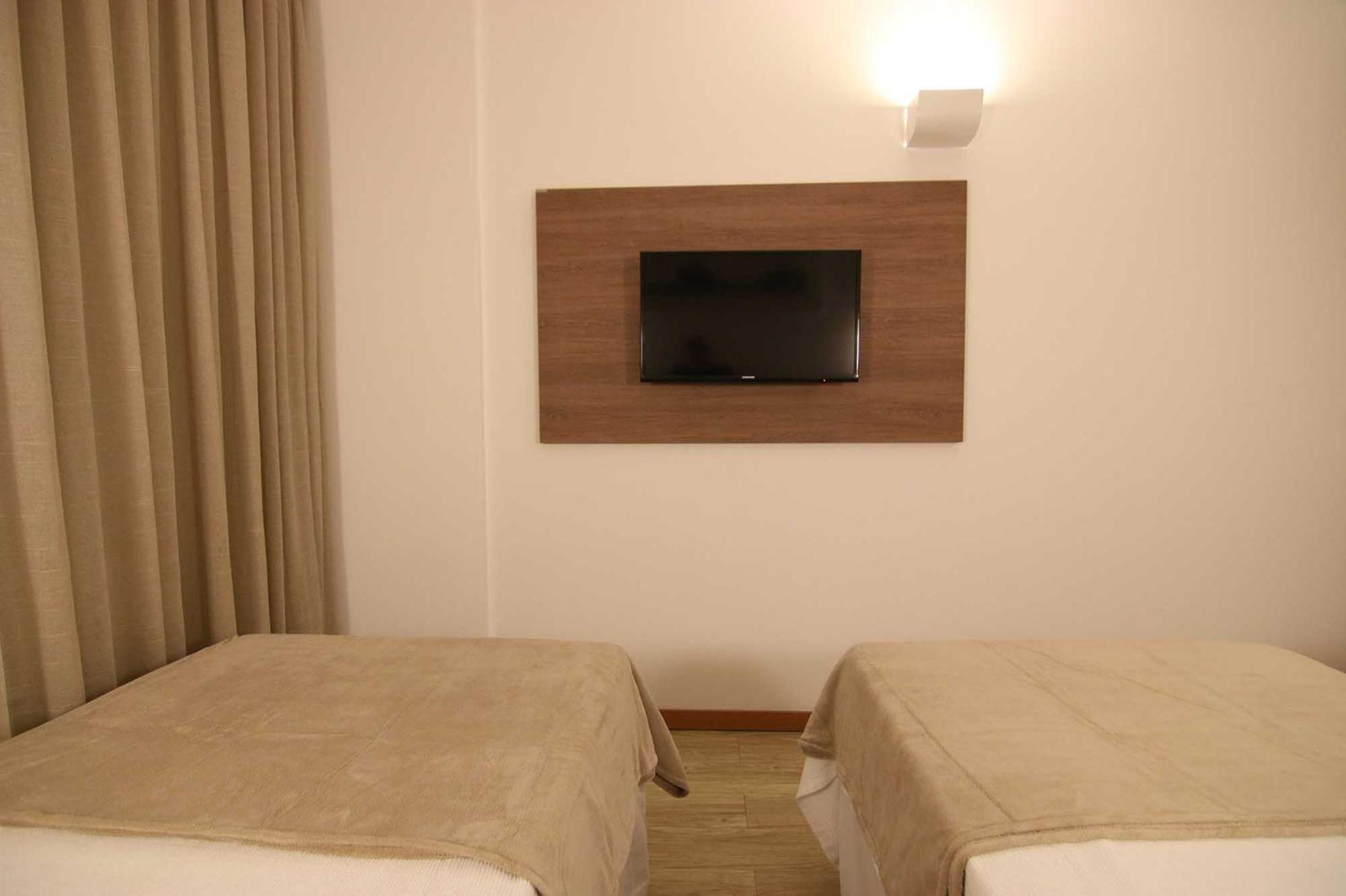 Standard Double Room photo 2