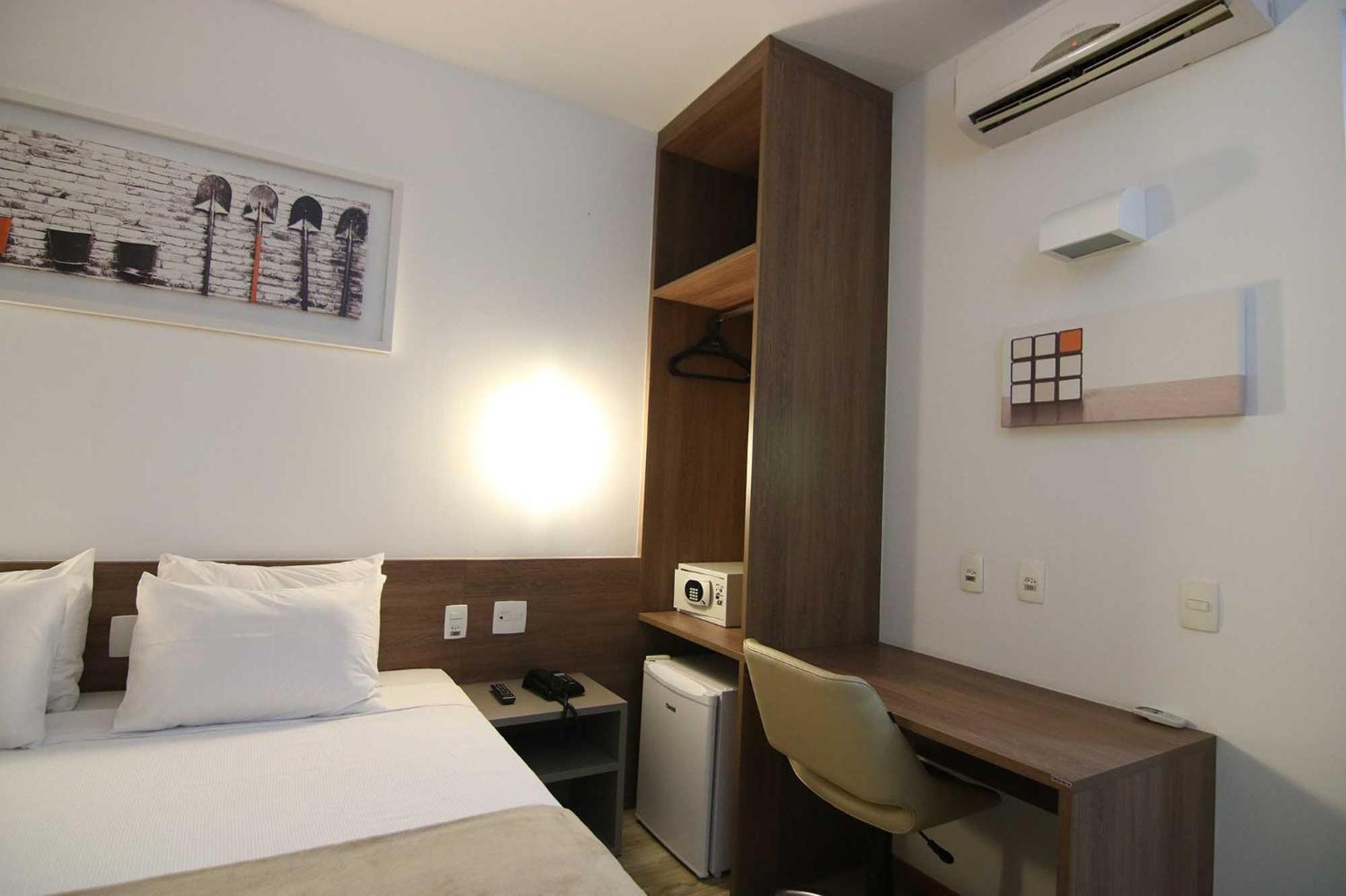 Standard Double Room photo 3