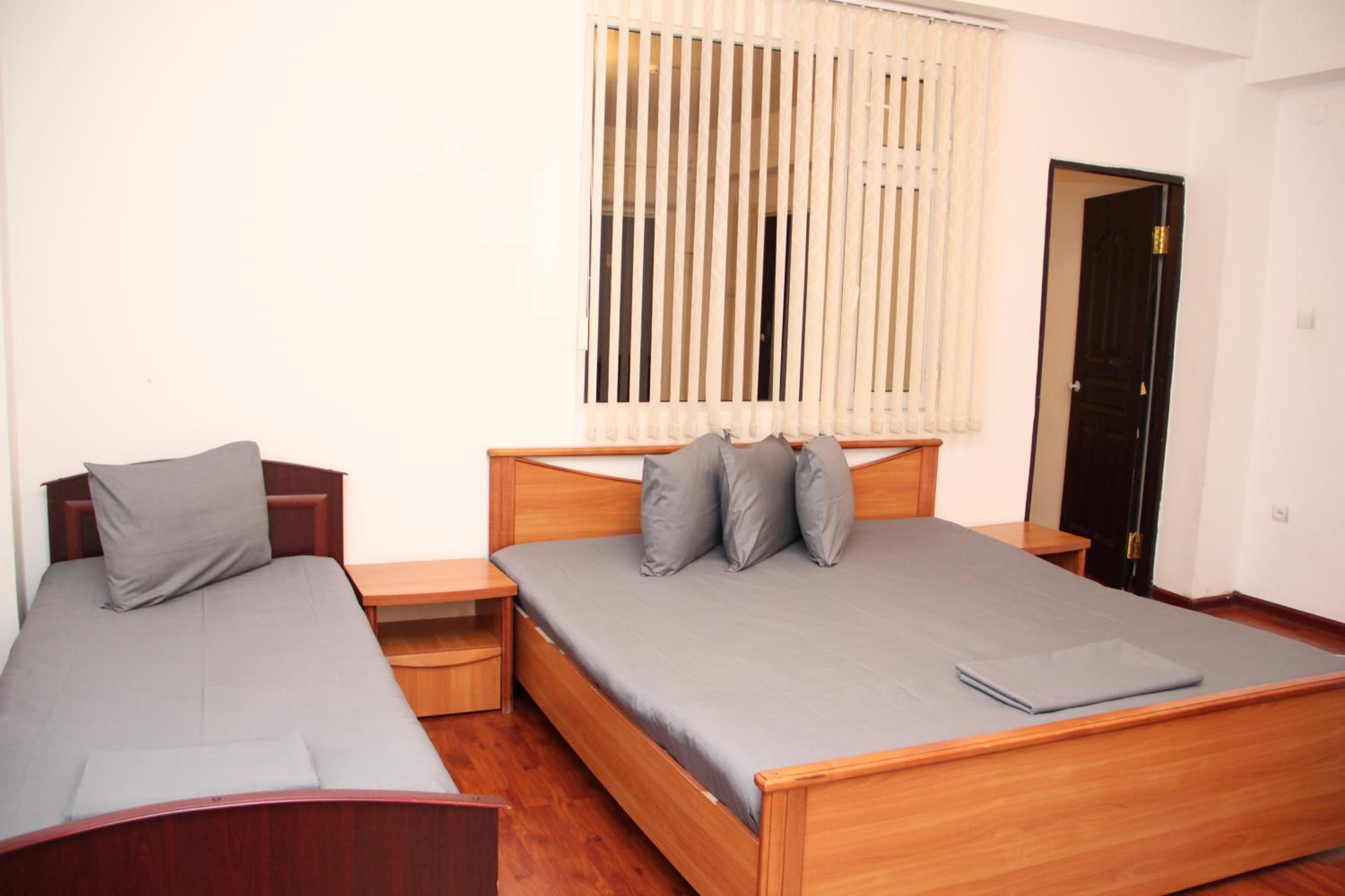 Deluxe Family Room photo 3